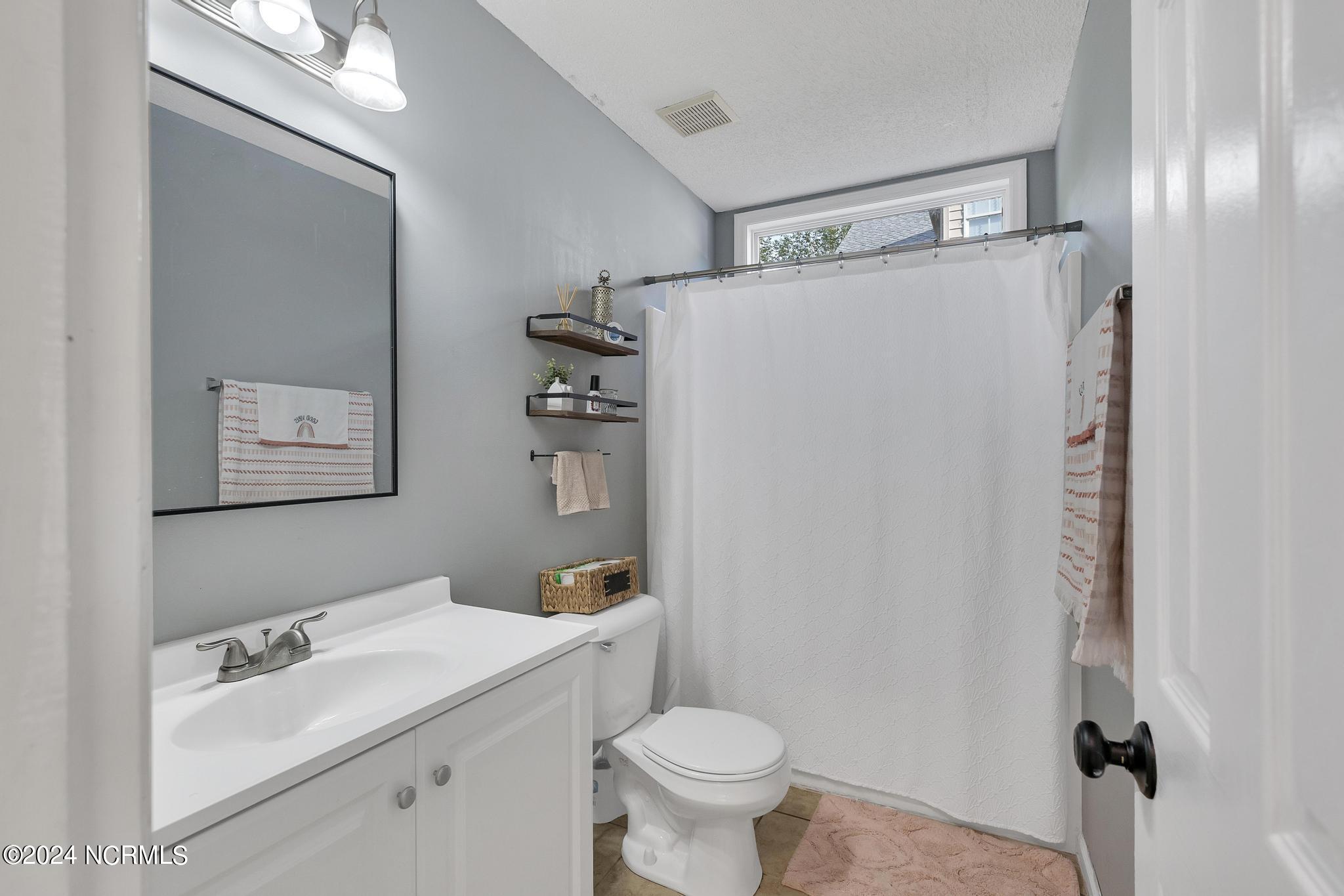 112 Yellowwood Drive