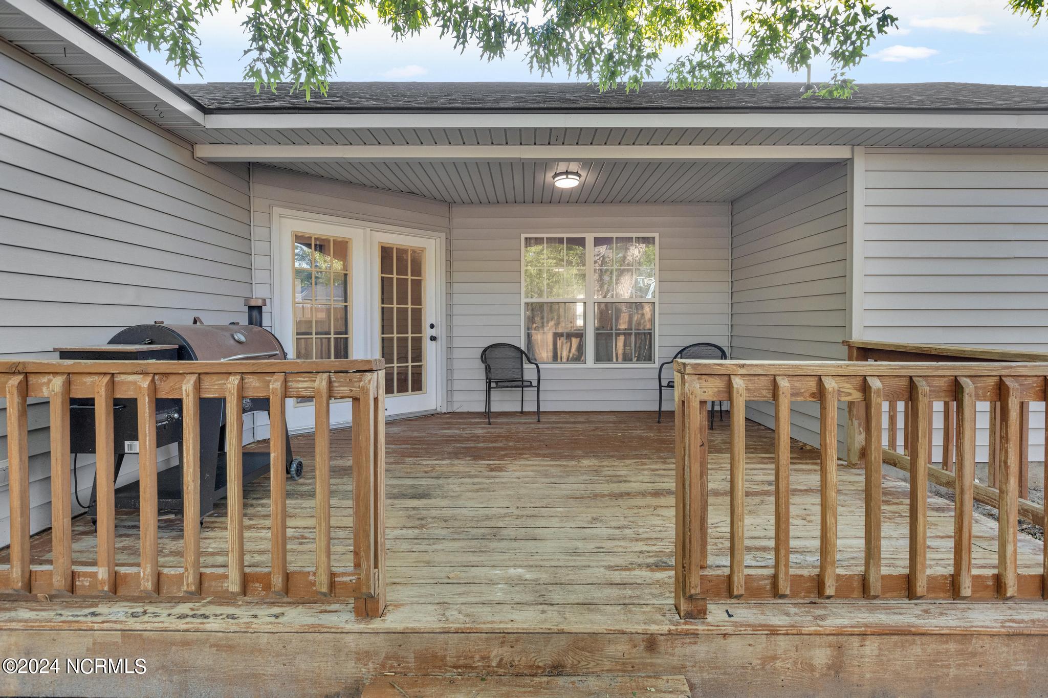 112 Yellowwood Drive