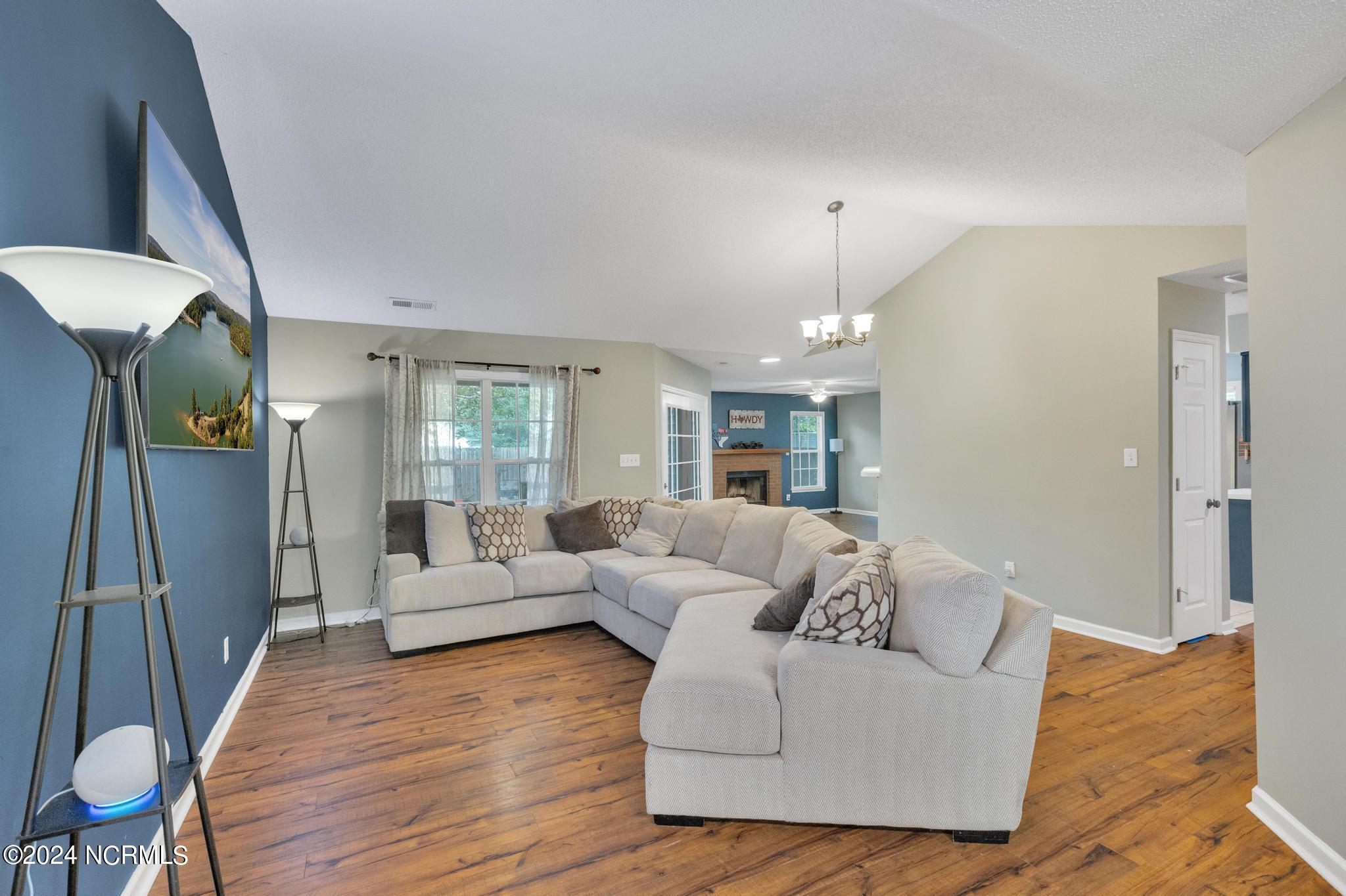 112 Yellowwood Drive