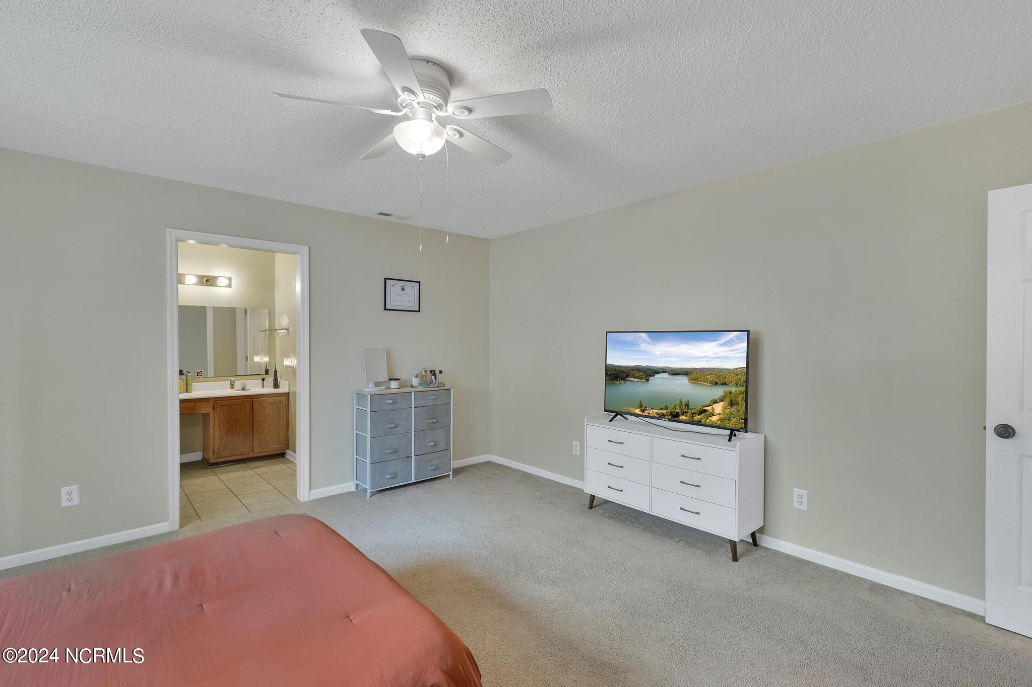 112 Yellowwood Drive