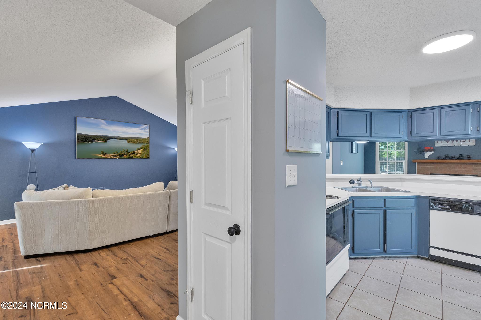 112 Yellowwood Drive