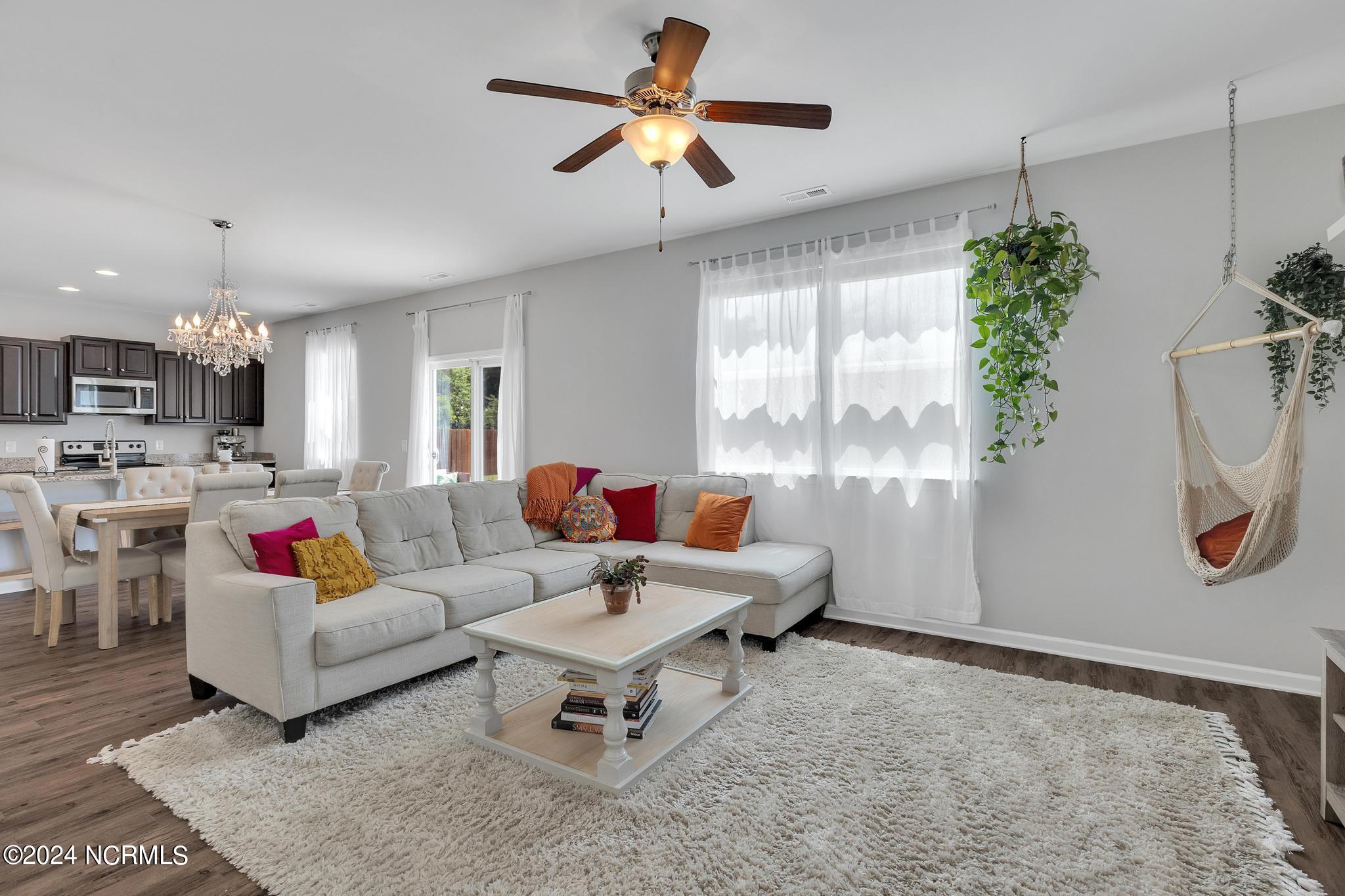 54 S Ryder Court