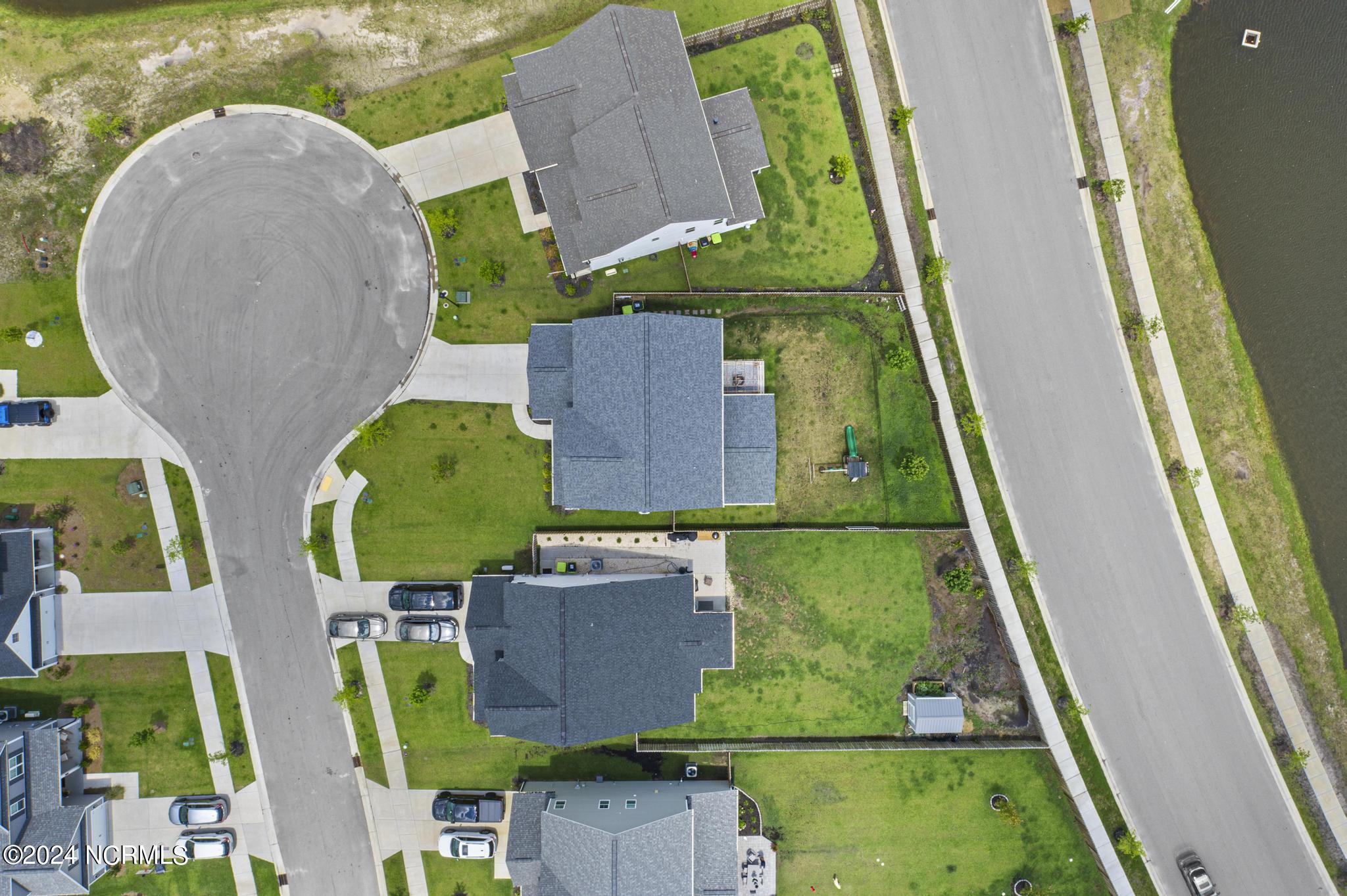 418 N Wild Indigo Place