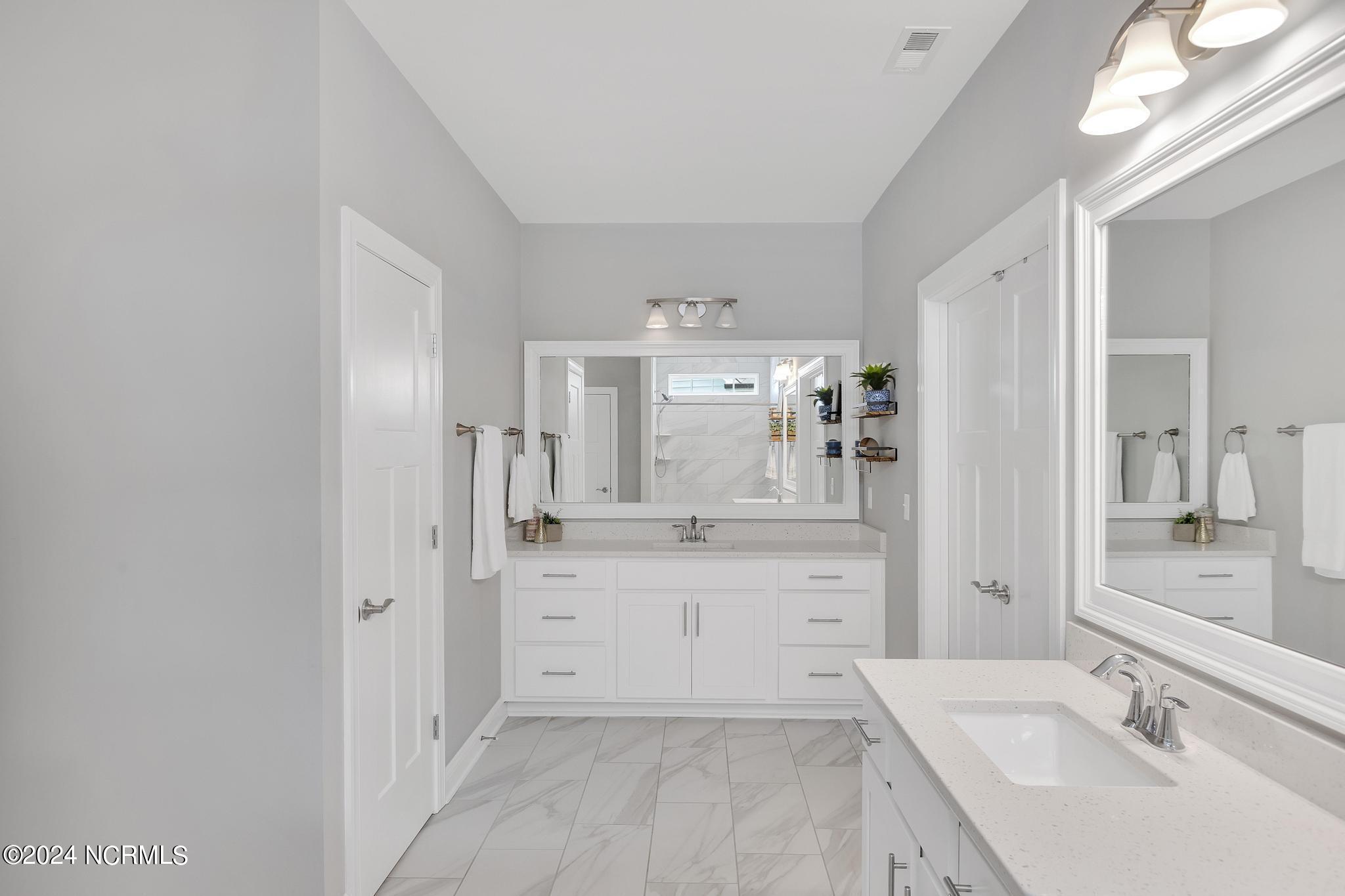 418 N Wild Indigo Place