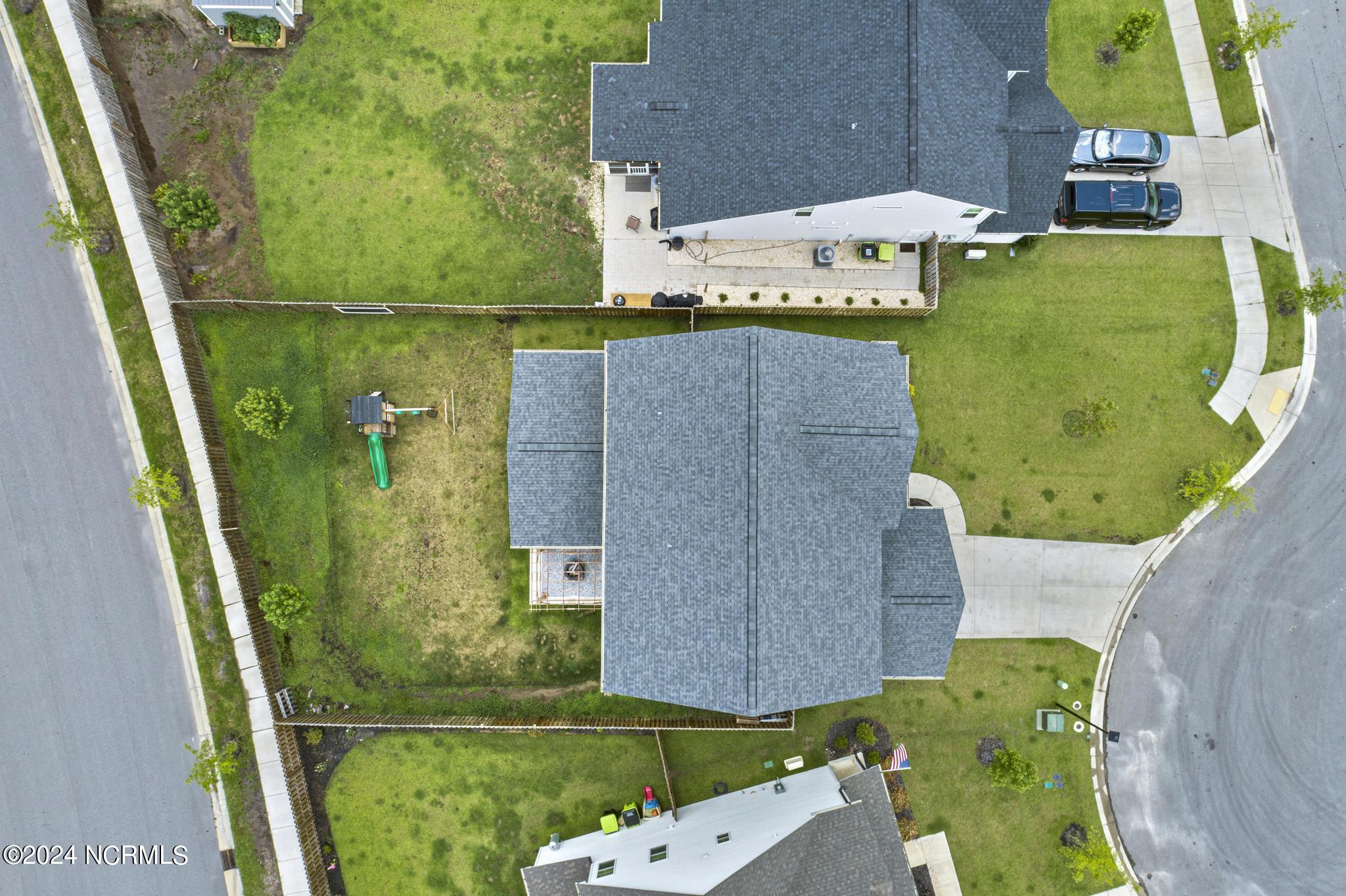 418 N Wild Indigo Place