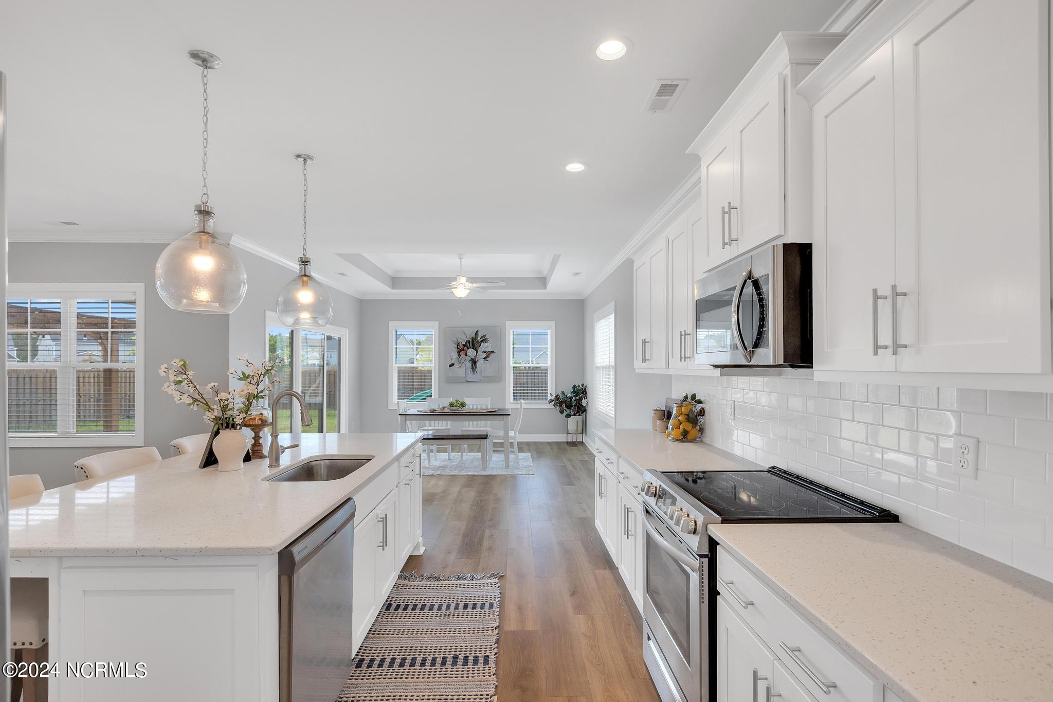 418 N Wild Indigo Place