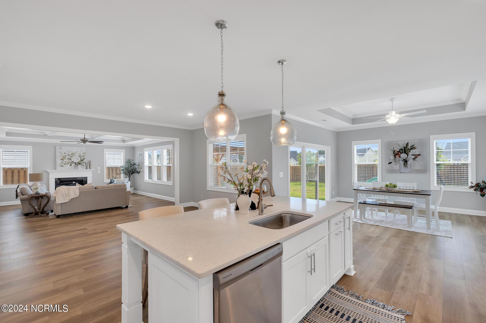 418 N Wild Indigo Place