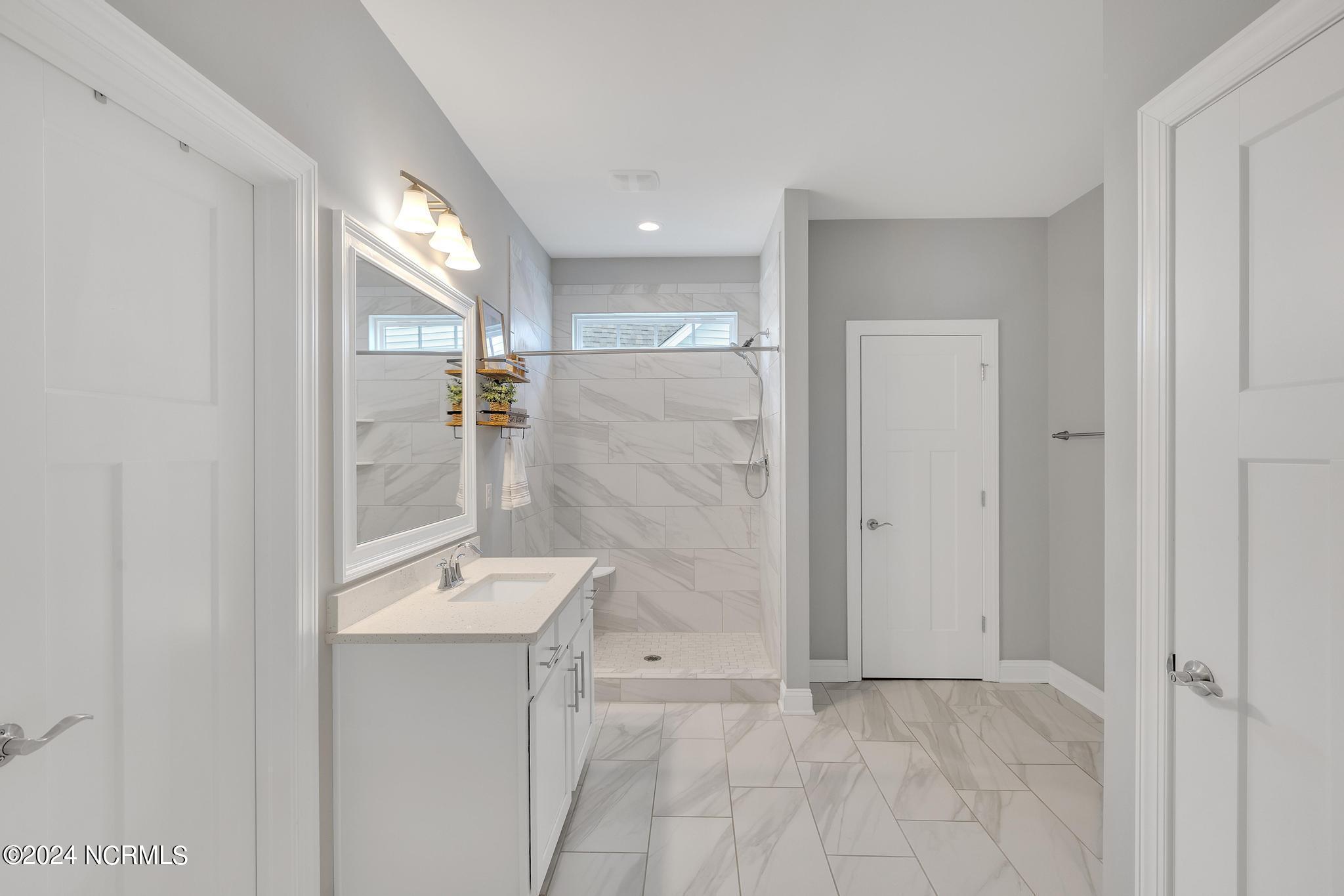 418 N Wild Indigo Place