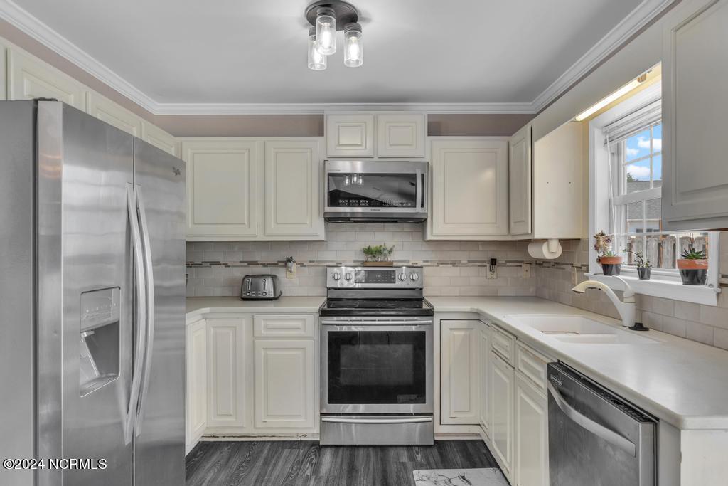 1304 Woodburn Court