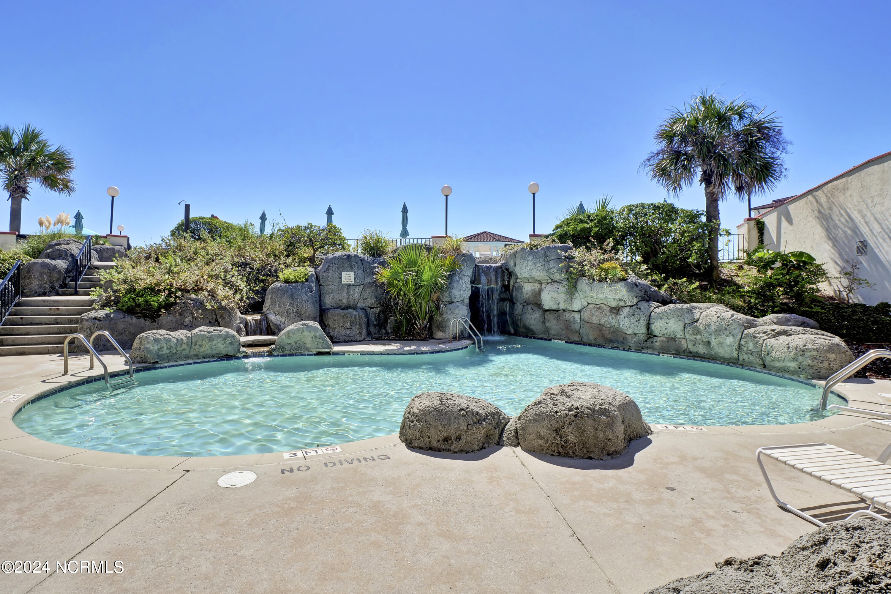 790 New River Inlet Road, 404b