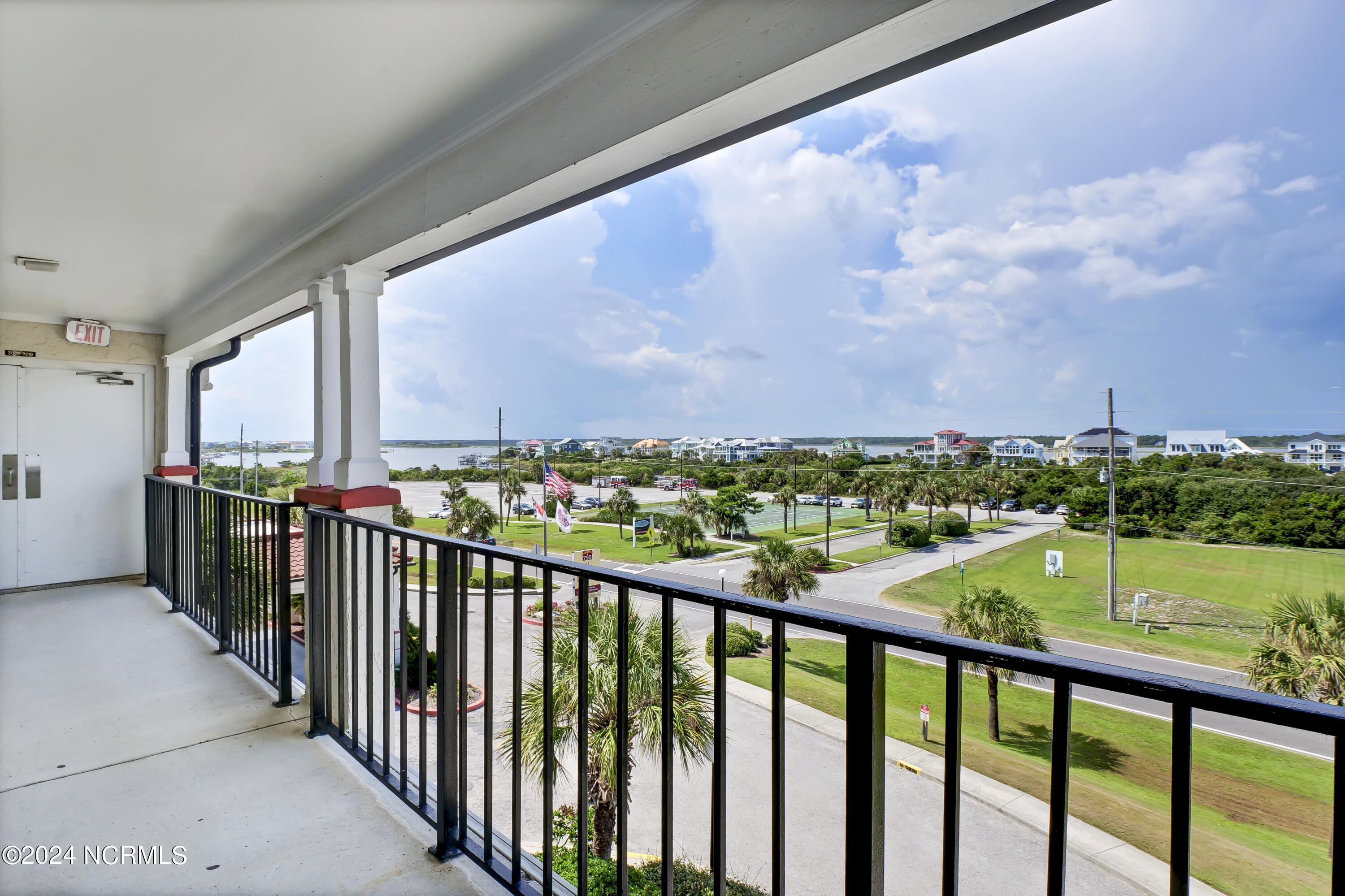 790 New River Inlet Road, 404b