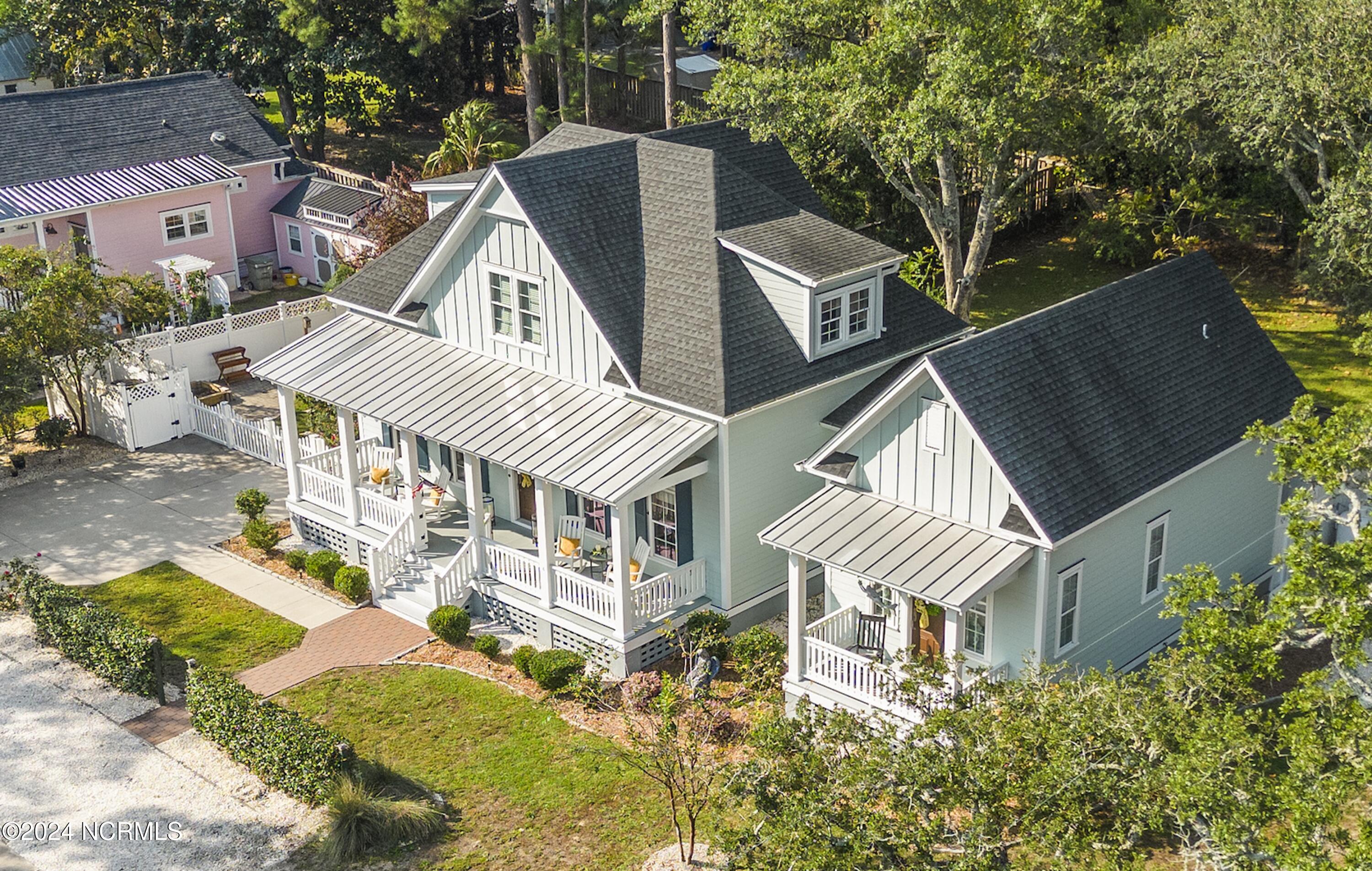 319 N Lord Street