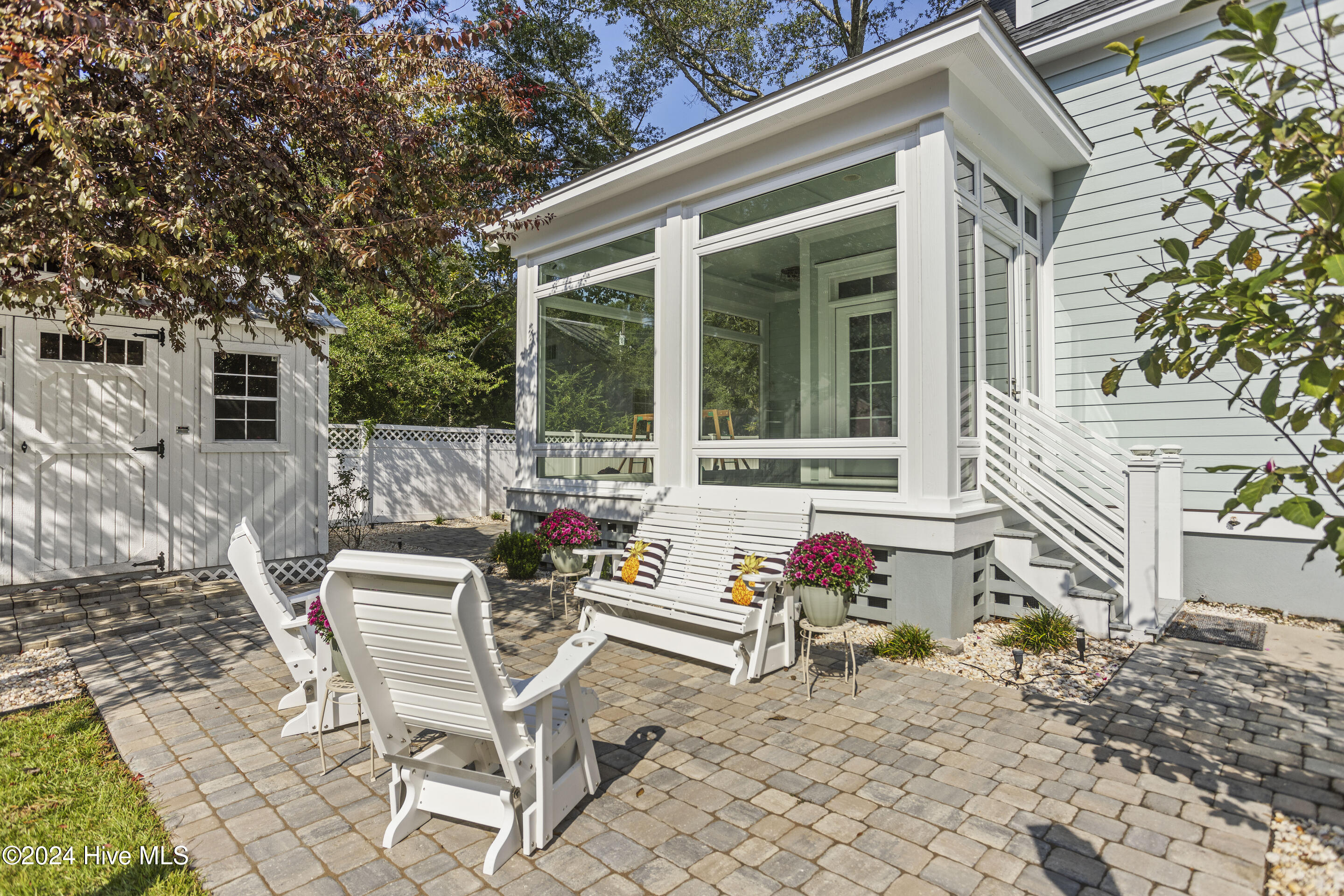 319 N Lord Street
