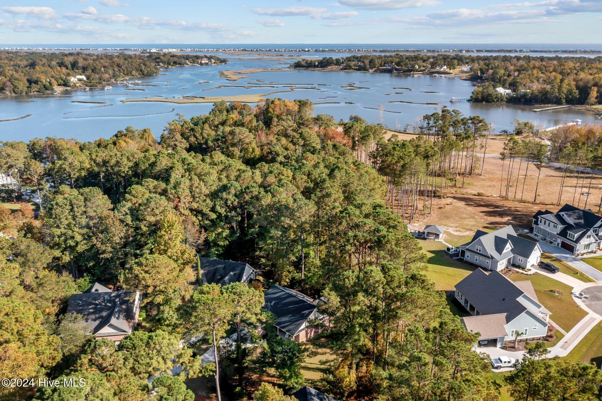 110 Sanderling Court