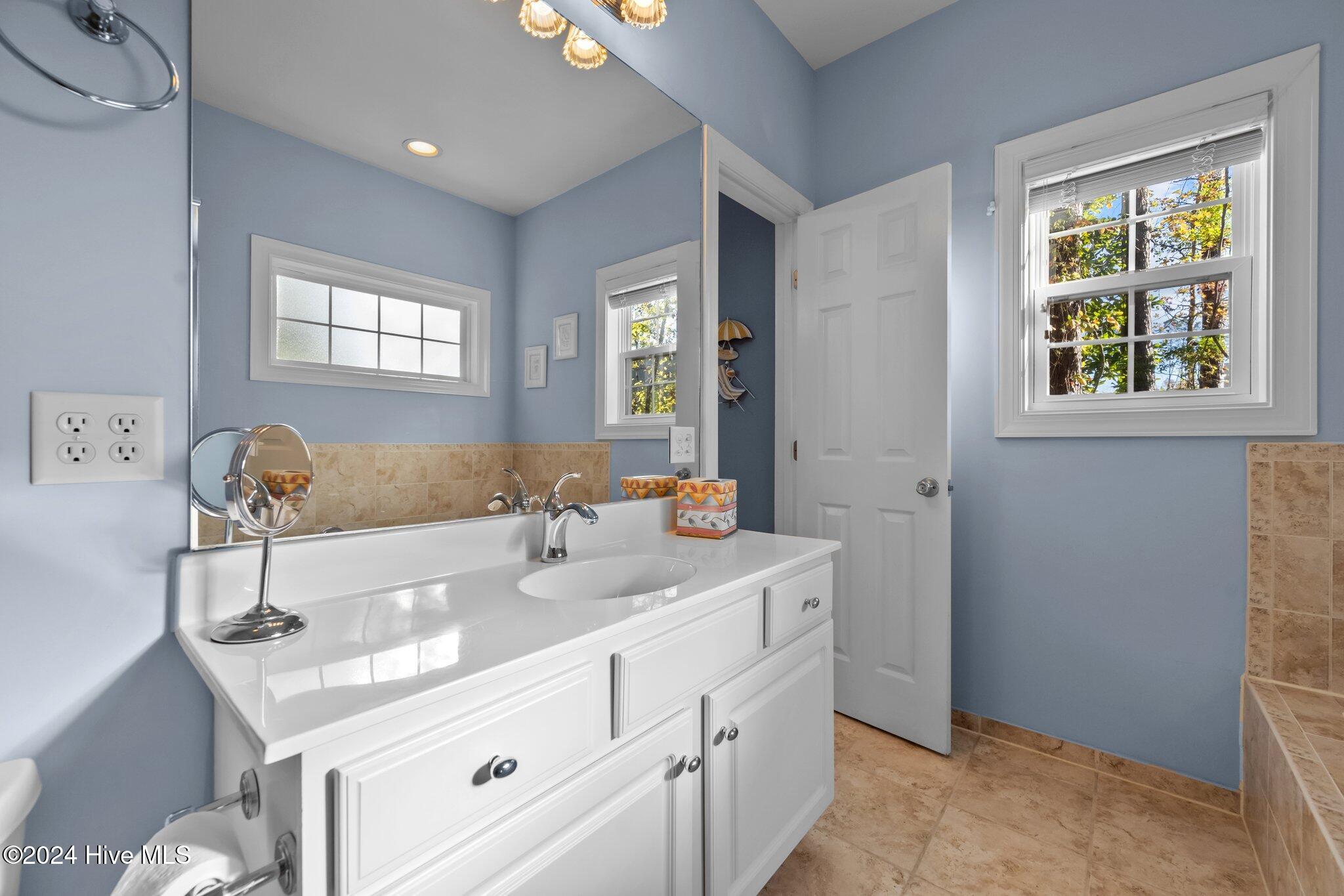 110 Sanderling Court