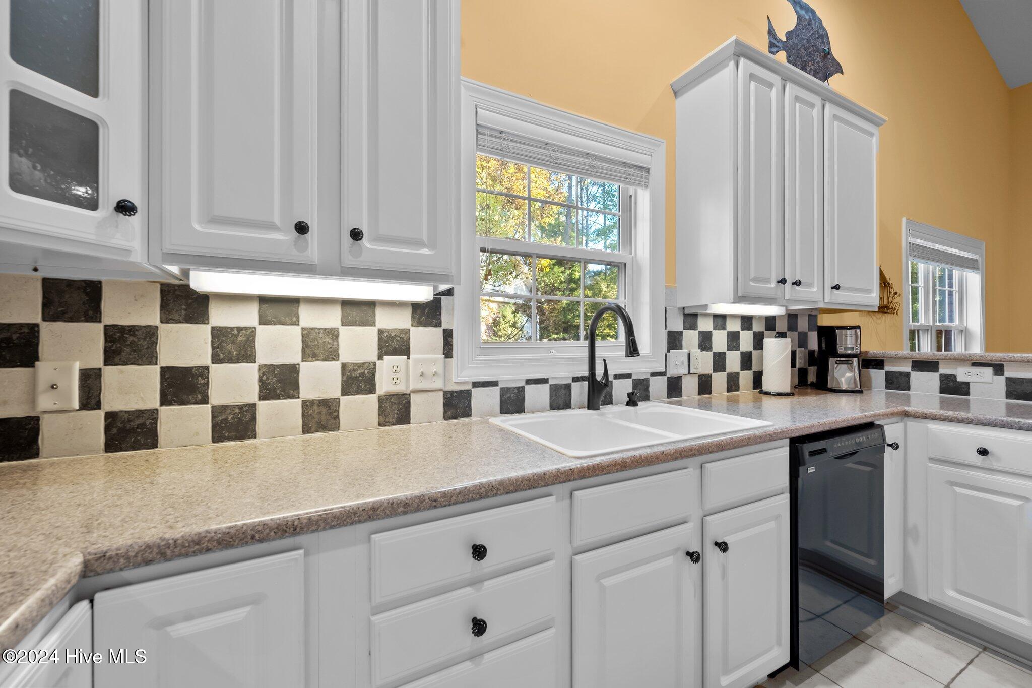 110 Sanderling Court