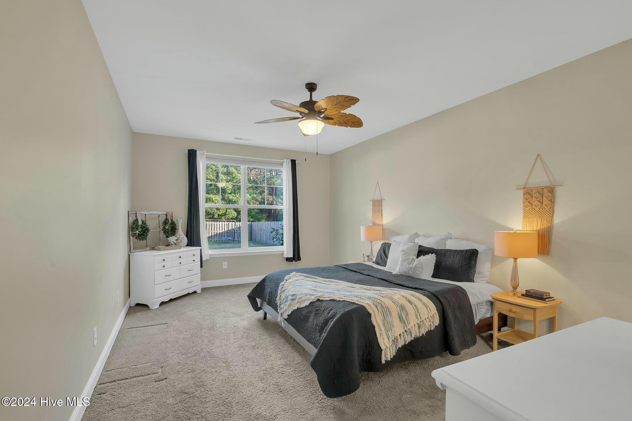 918 W Arboria Drive