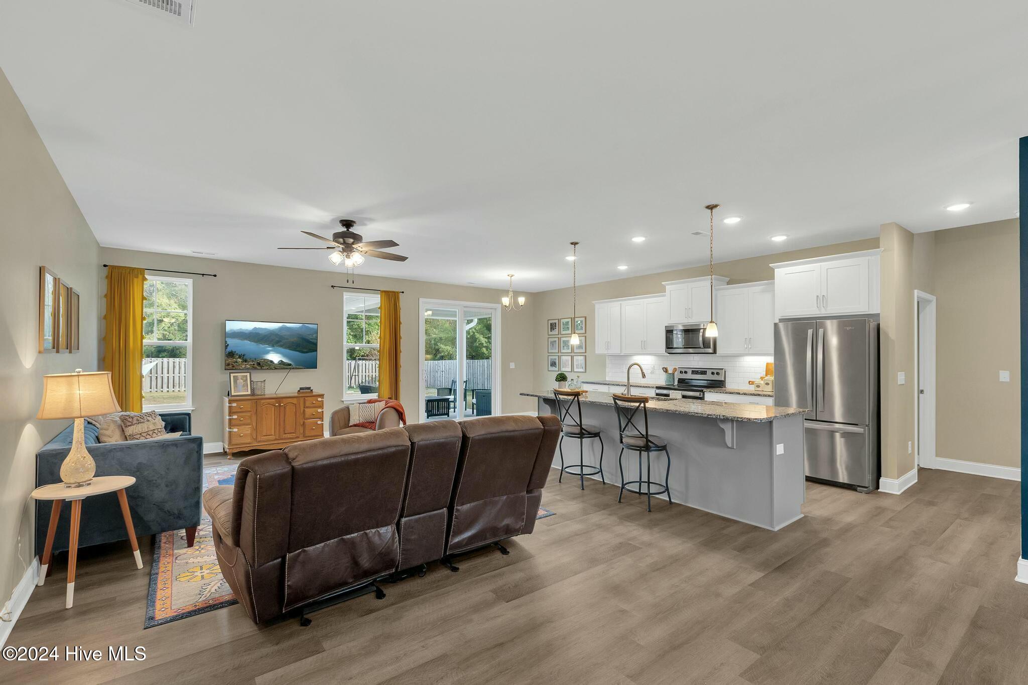 918 W Arboria Drive
