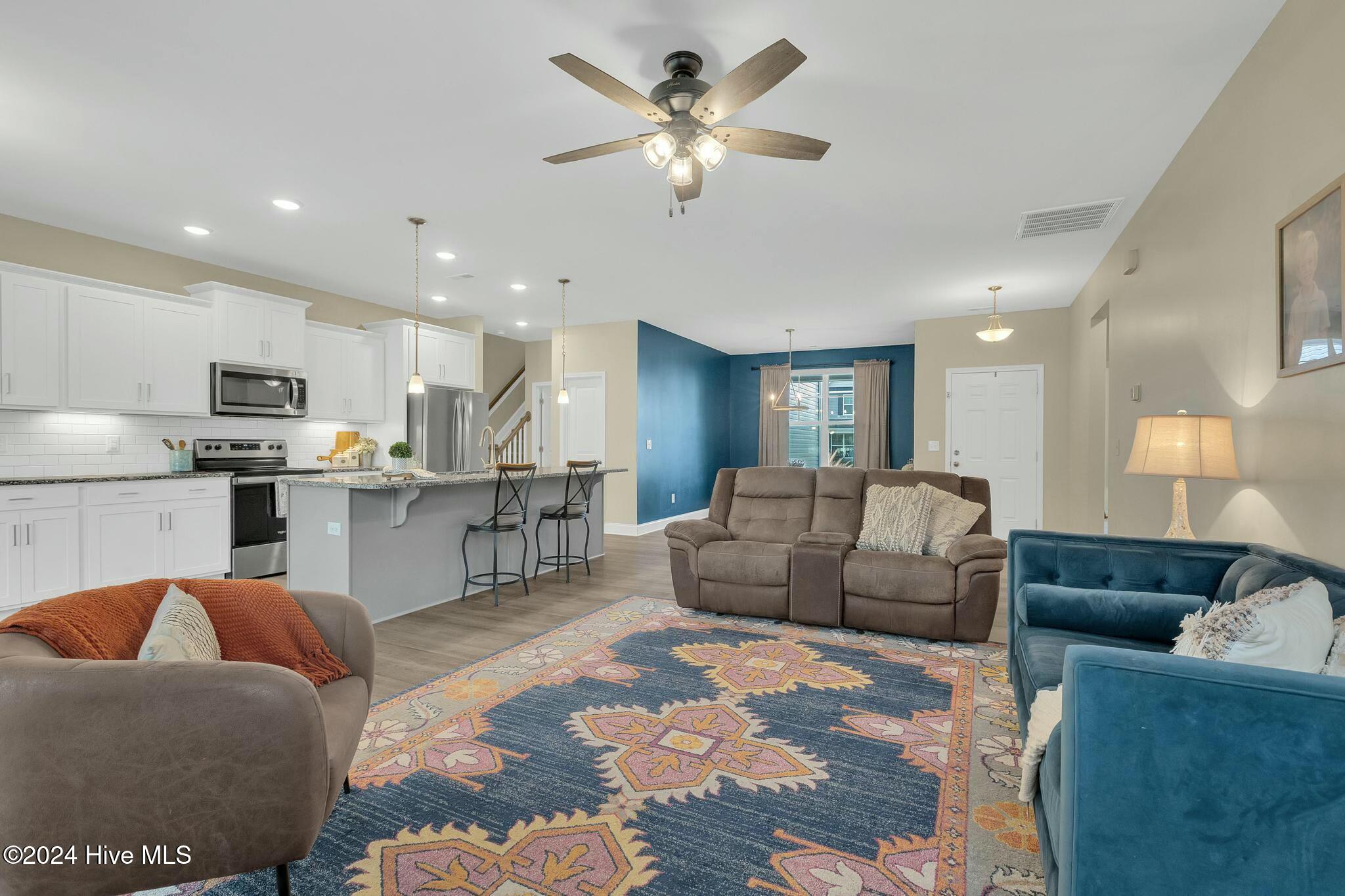 918 W Arboria Drive