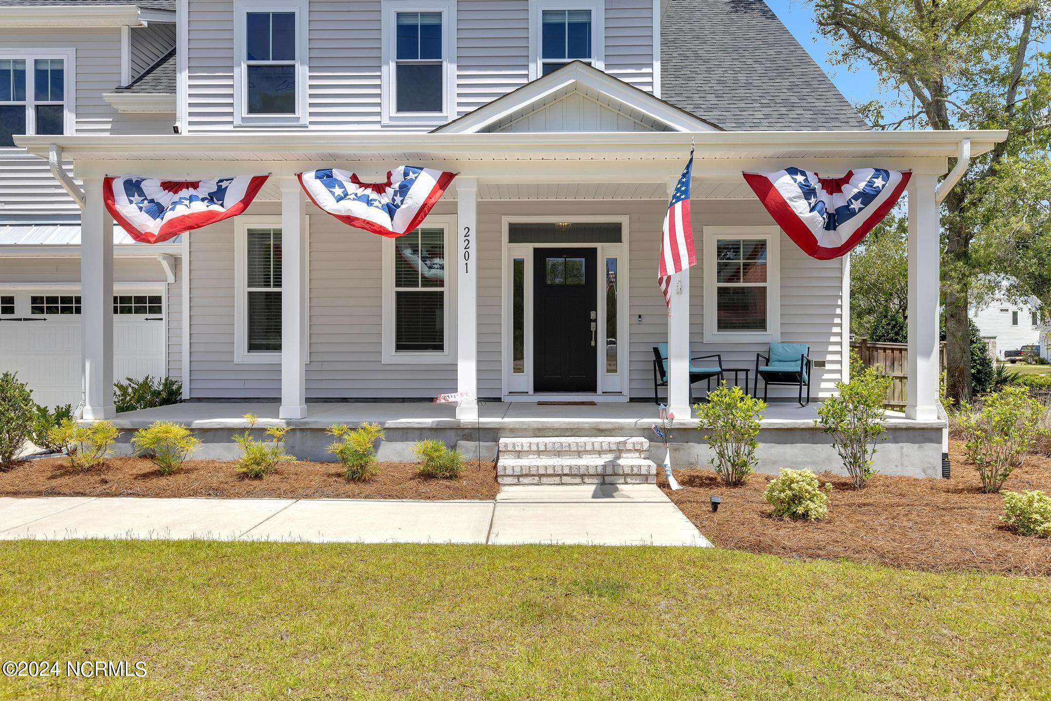 2201 Sloop Point Road