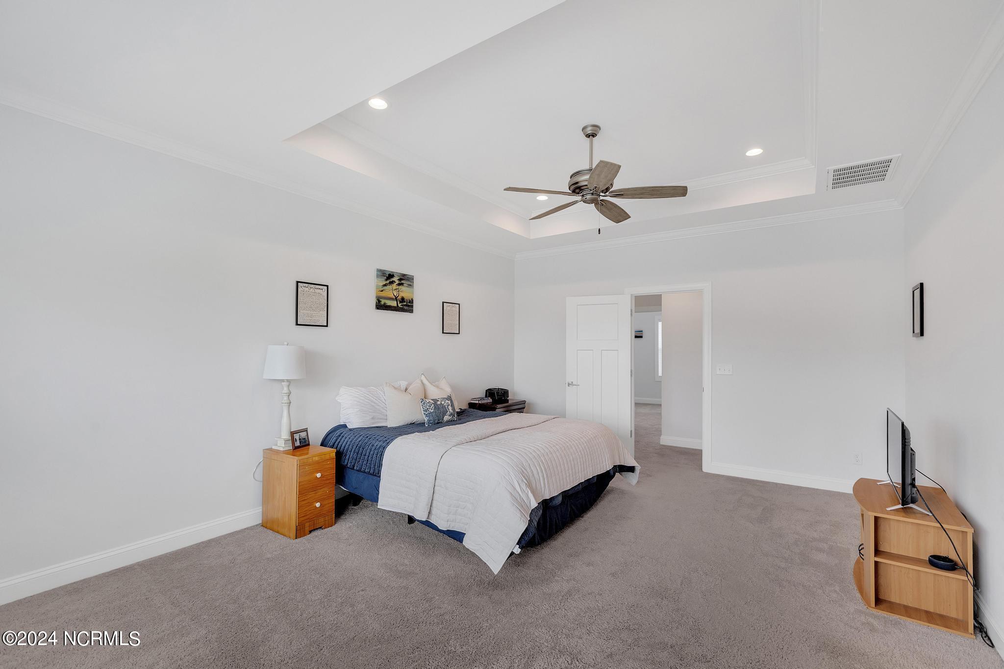 2201 Sloop Point Road