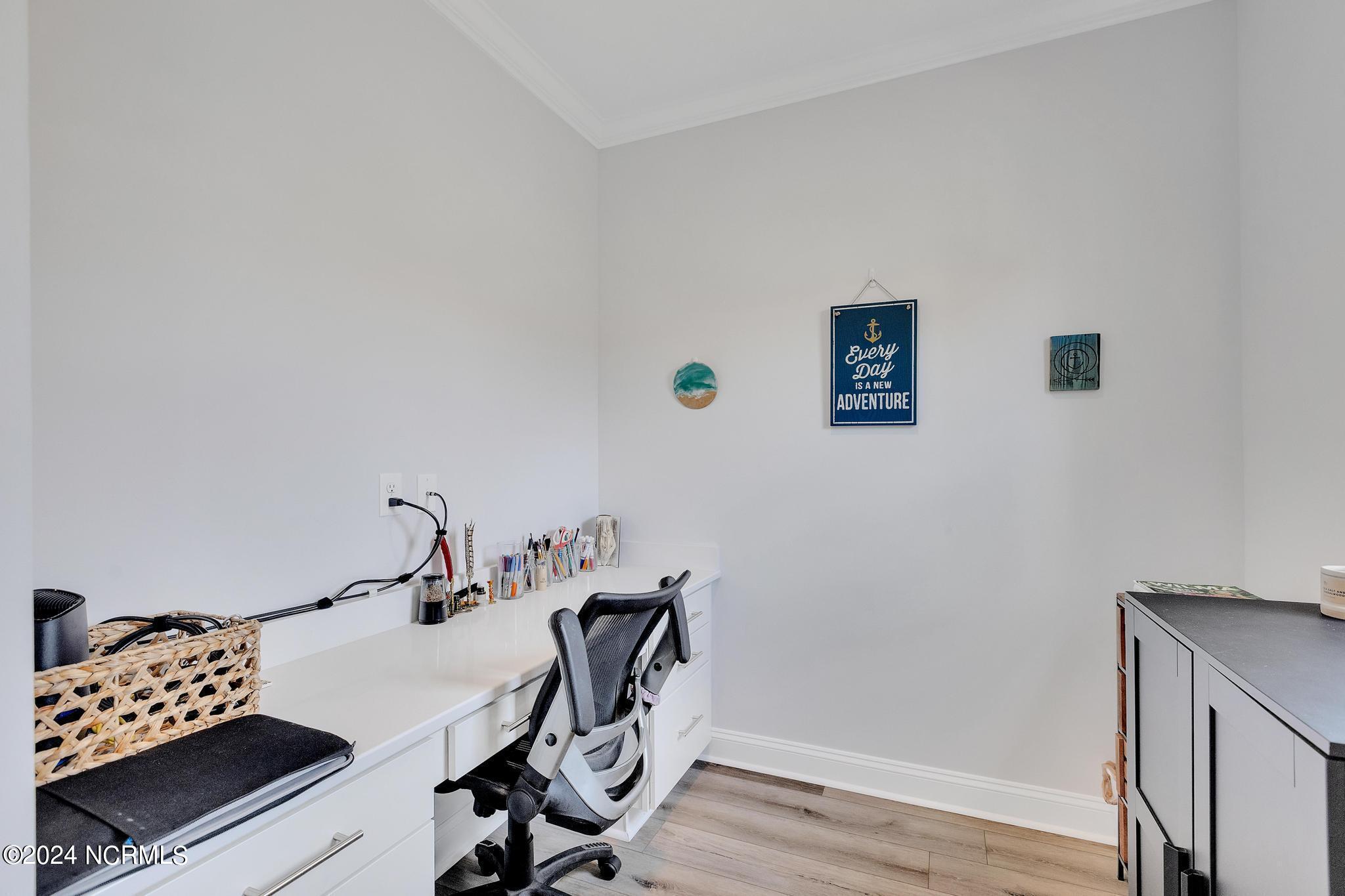 2201 Sloop Point Road