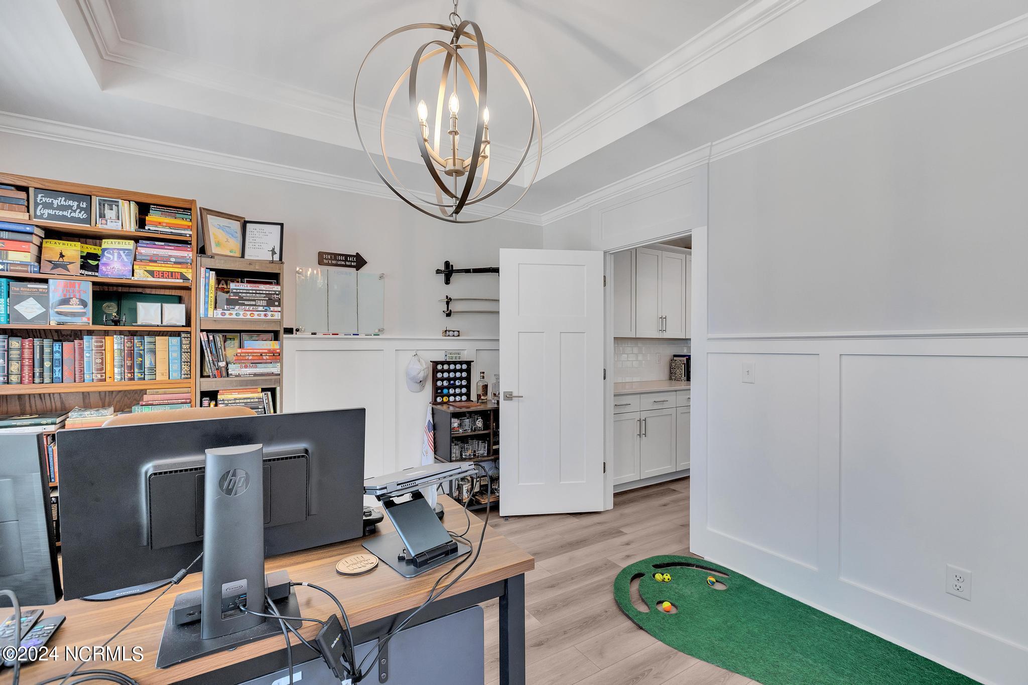 2201 Sloop Point Road