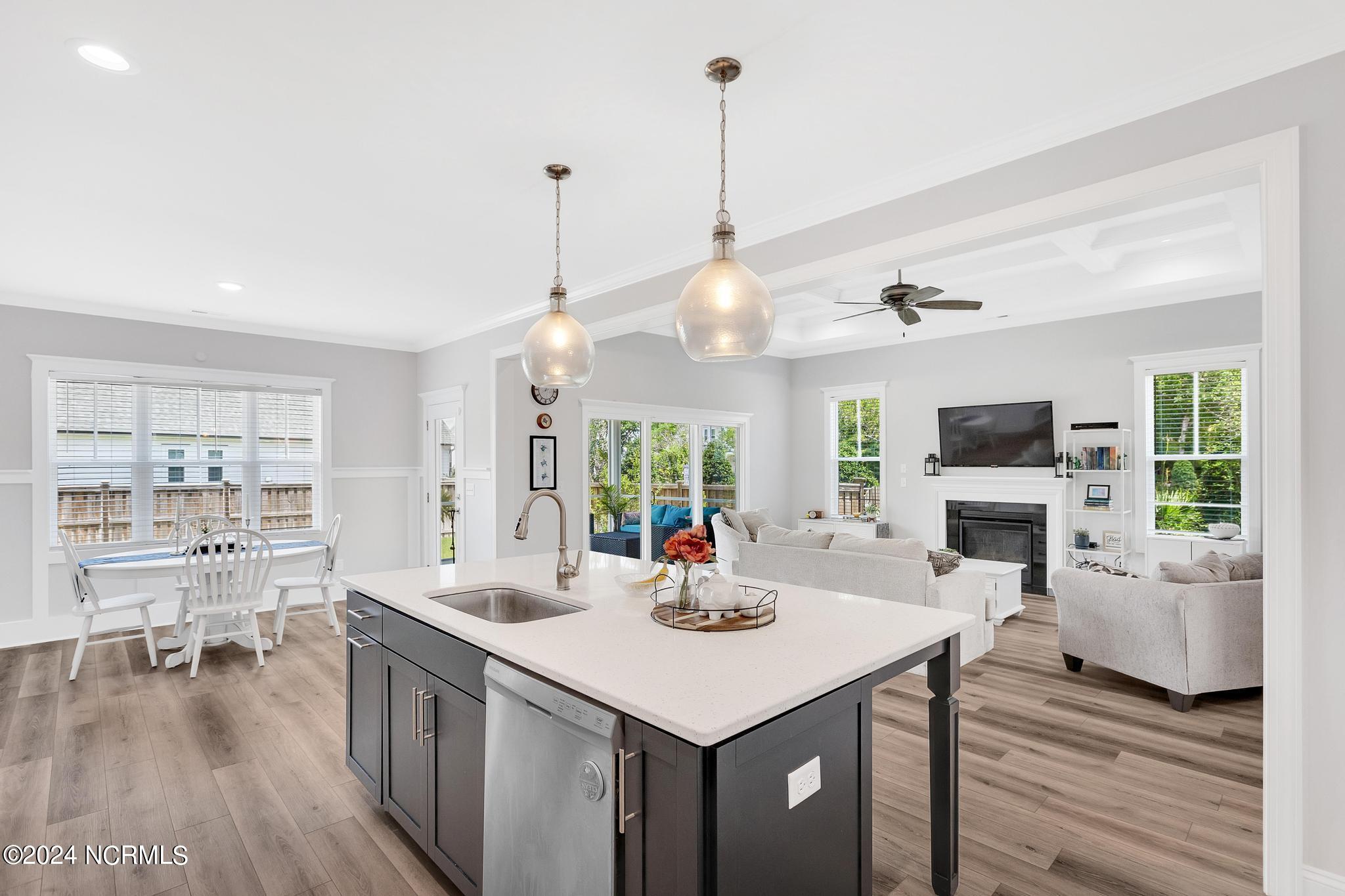 2201 Sloop Point Road