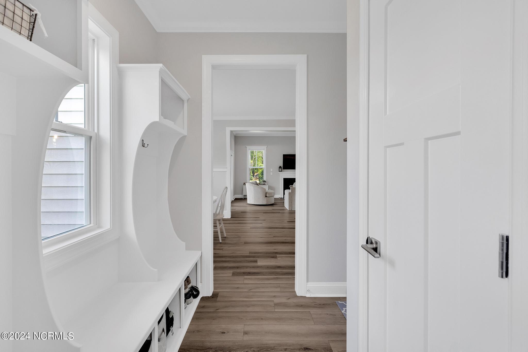 2201 Sloop Point Road