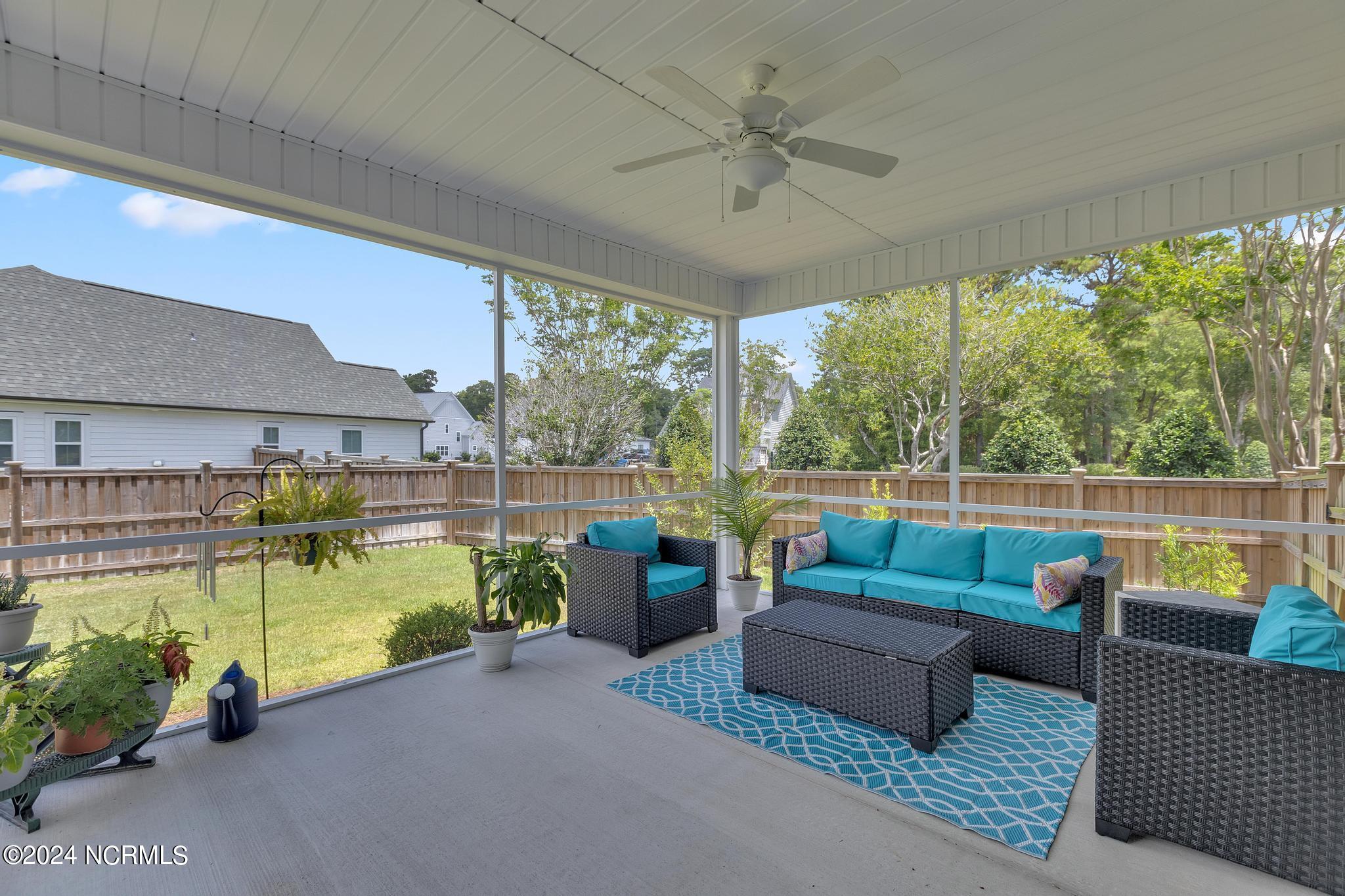 2201 Sloop Point Road