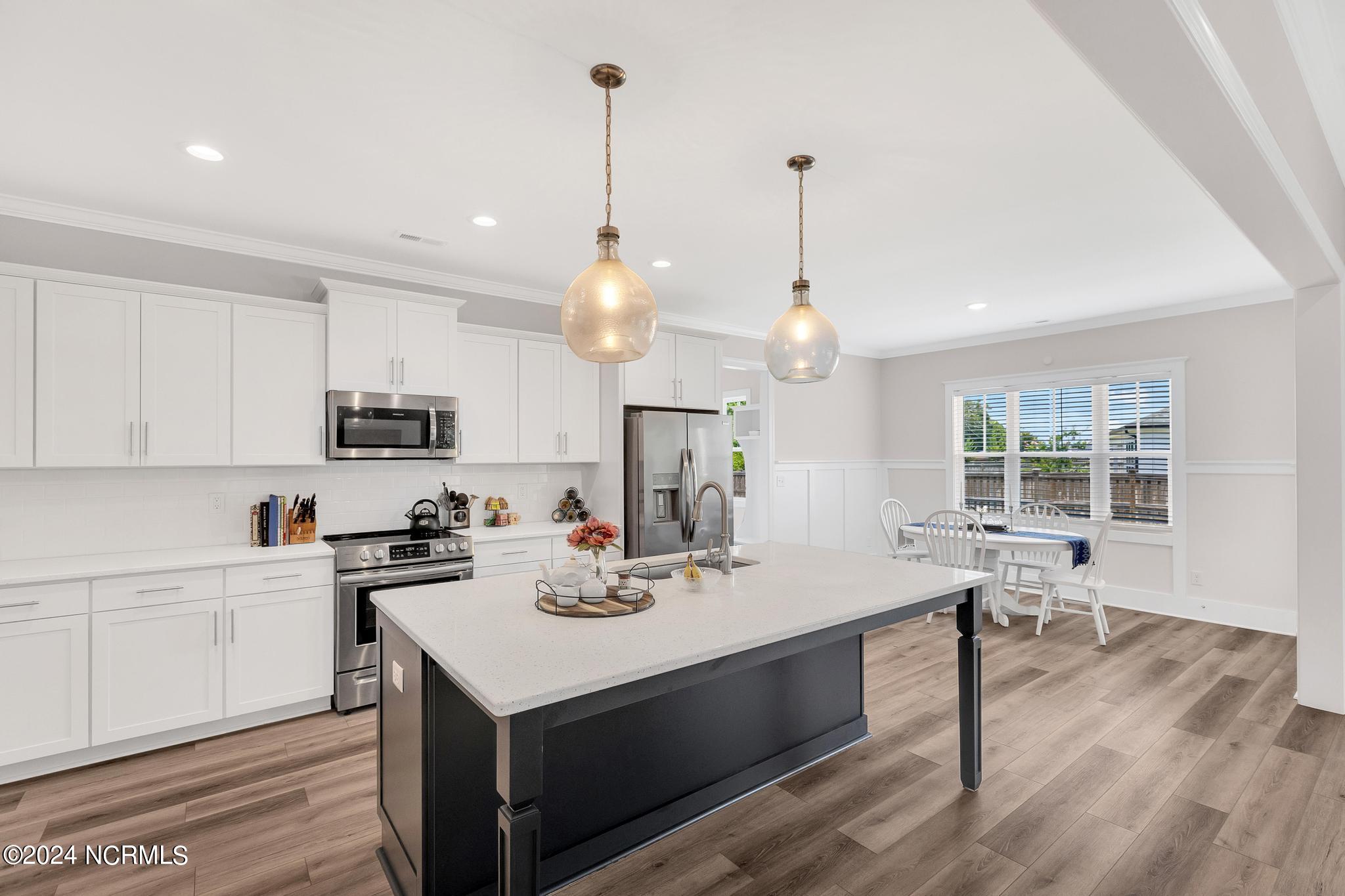 2201 Sloop Point Road