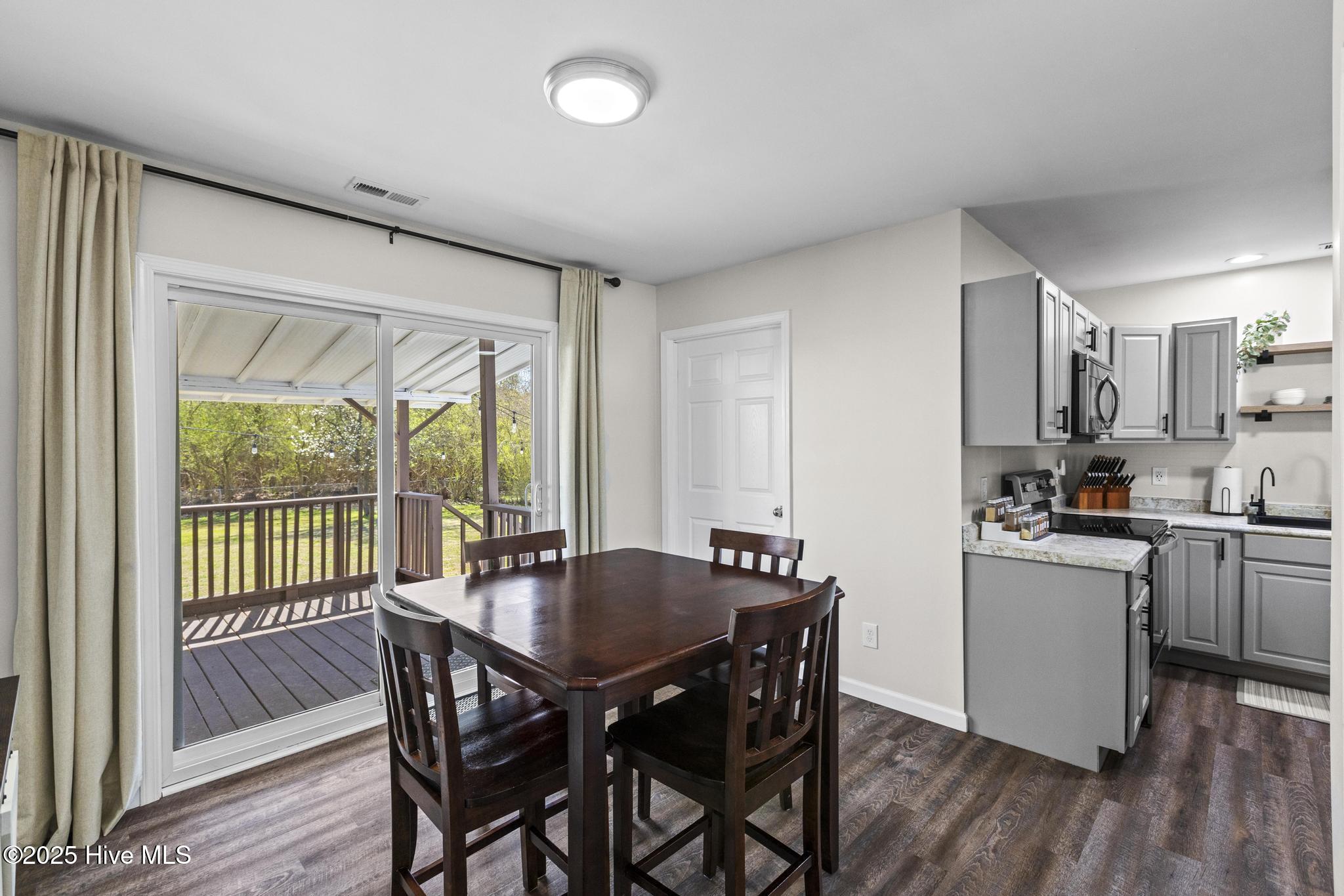 45 Dixie Trail