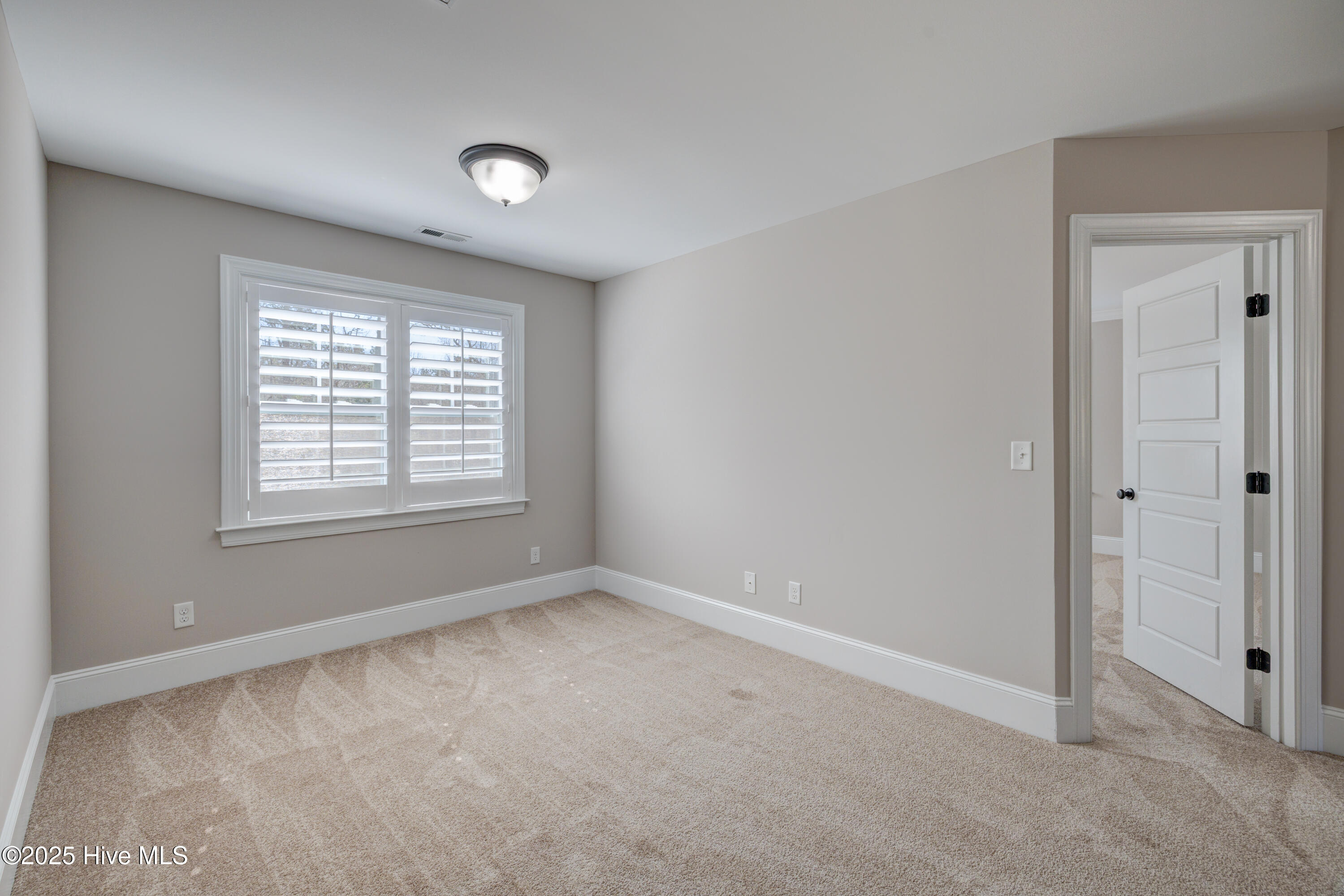 80 Rice Flat Bay Street