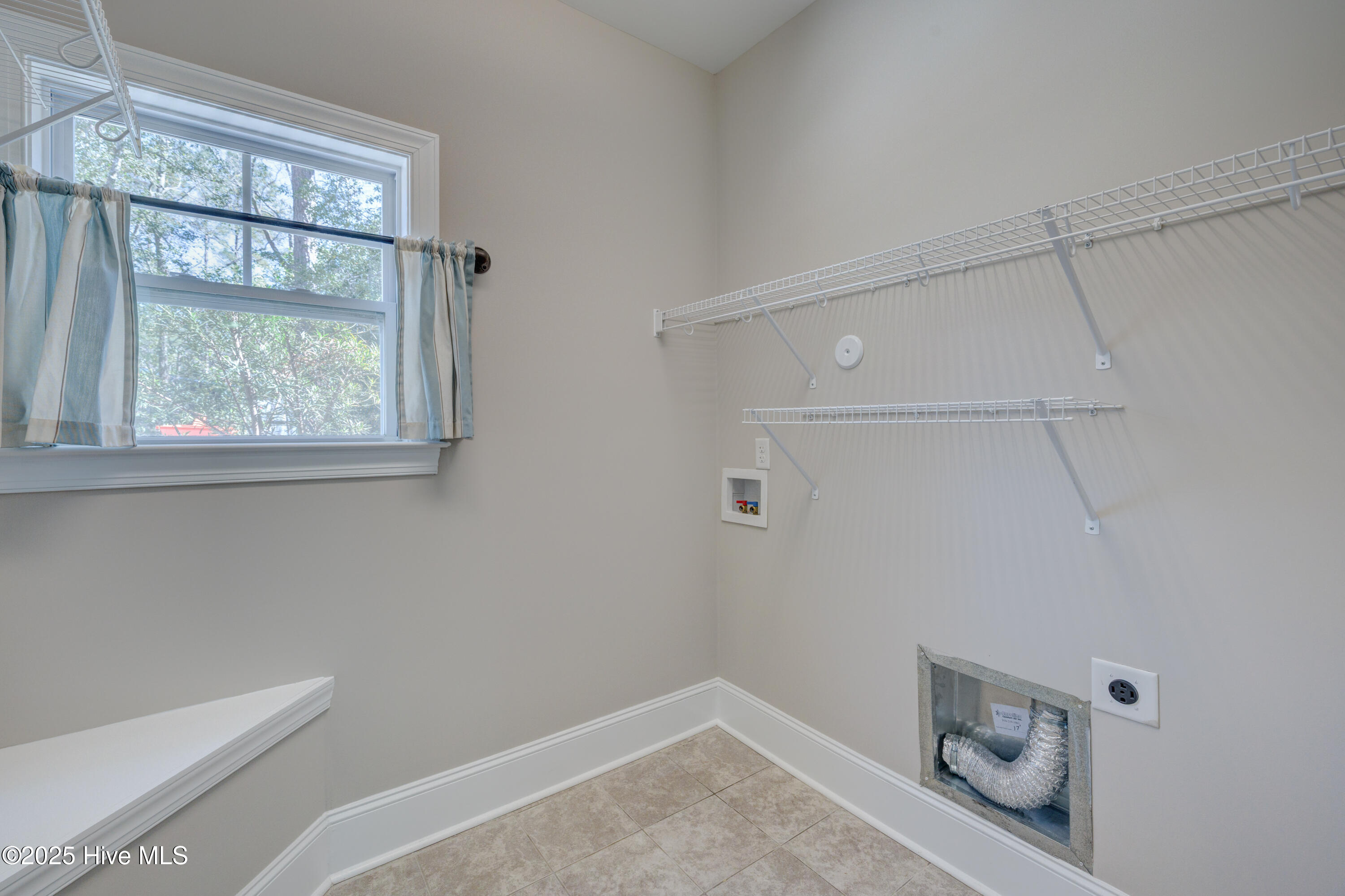 80 Rice Flat Bay Street