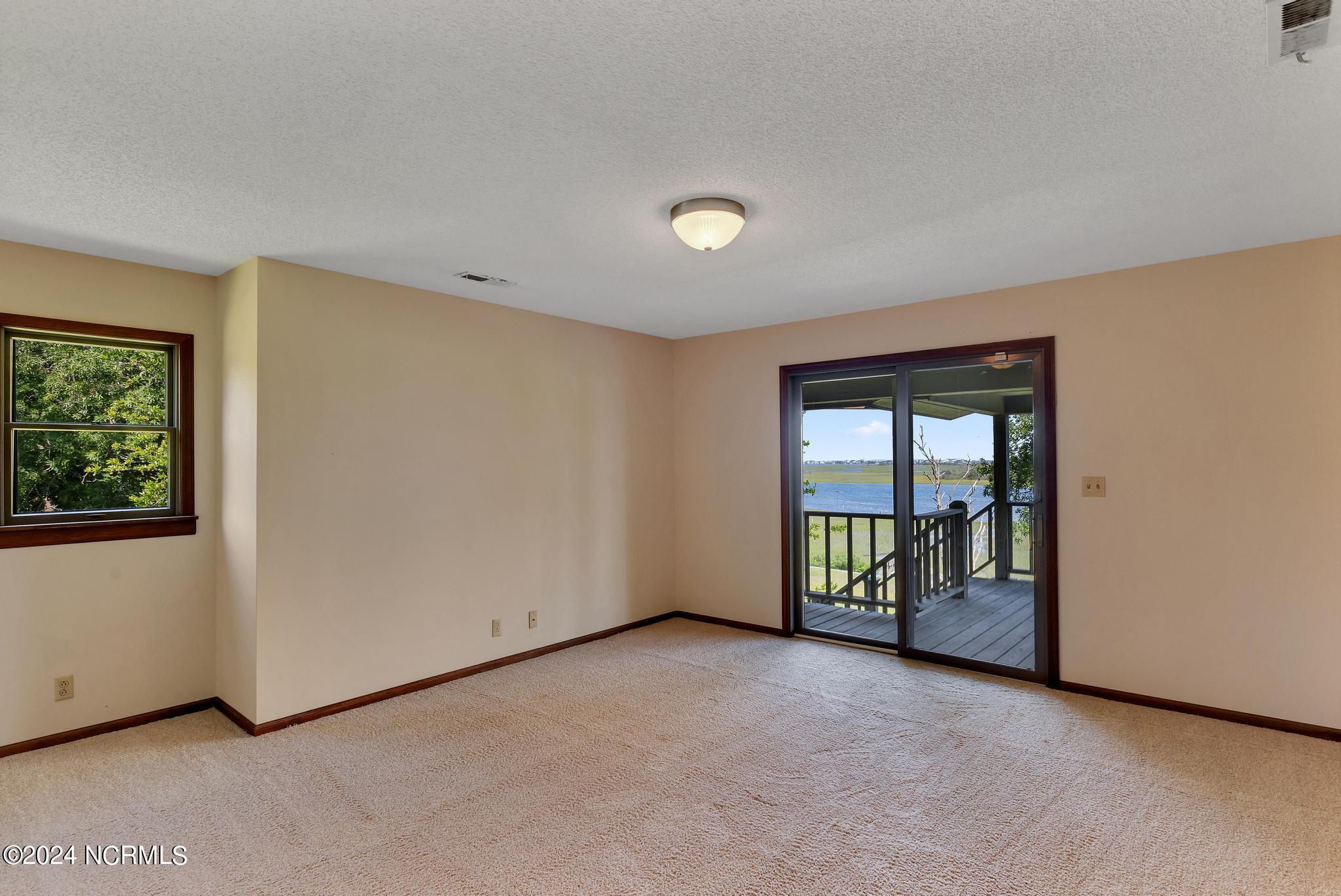 108 Inlet Court