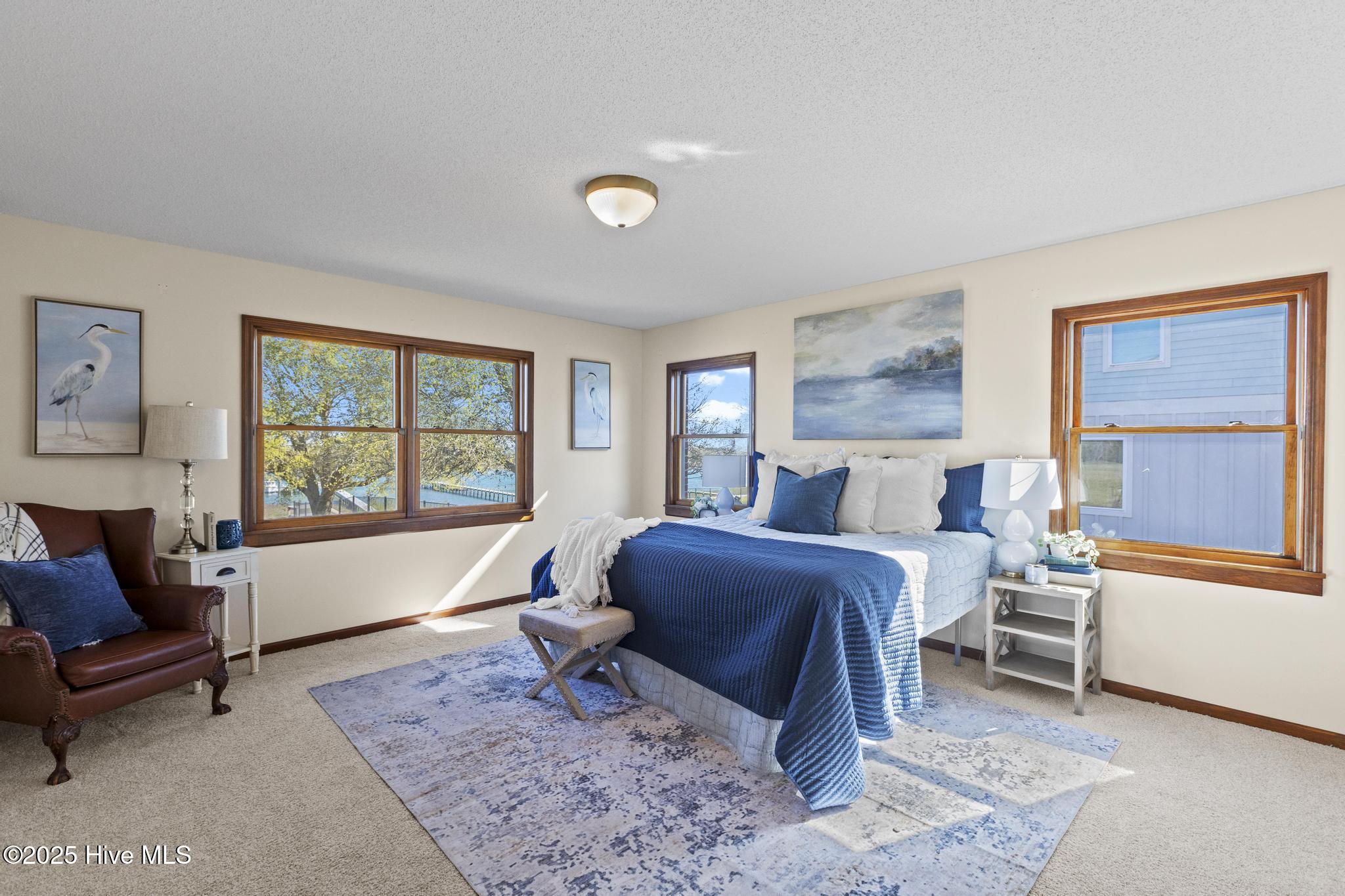 108 Inlet Court