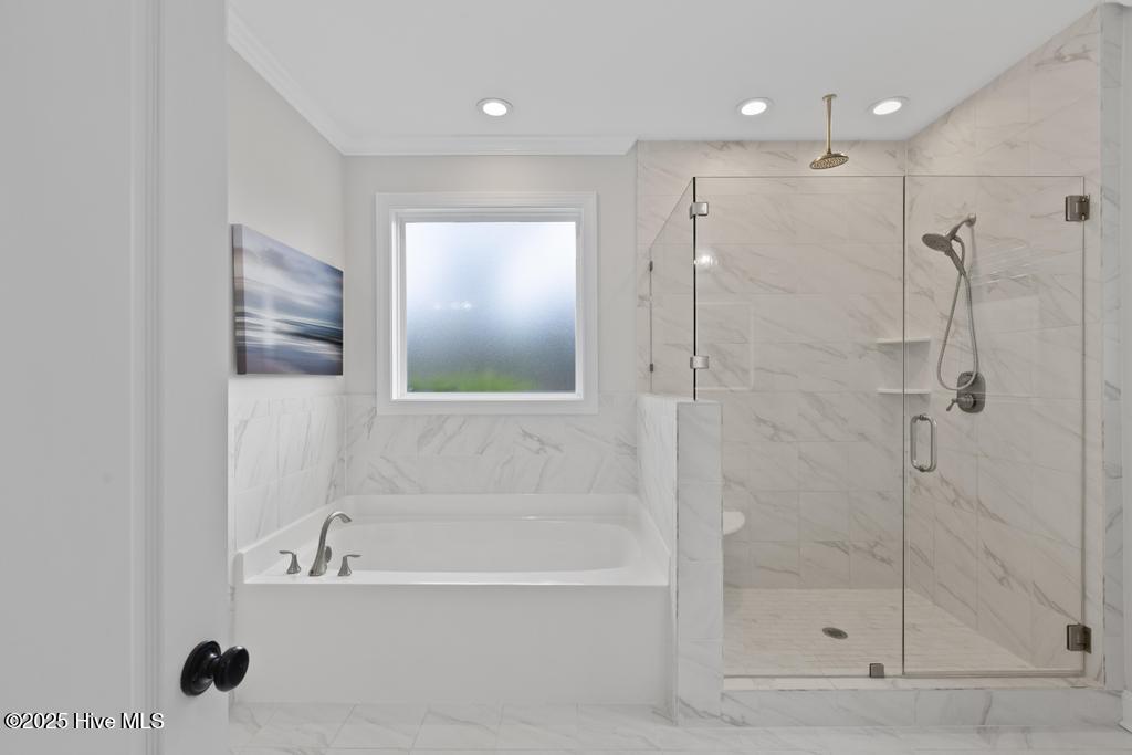 354 Crown Pointe Drive