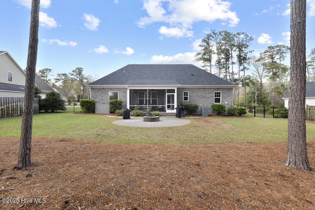 354 Crown Pointe Drive