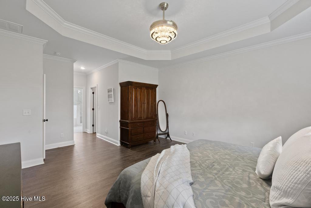 354 Crown Pointe Drive