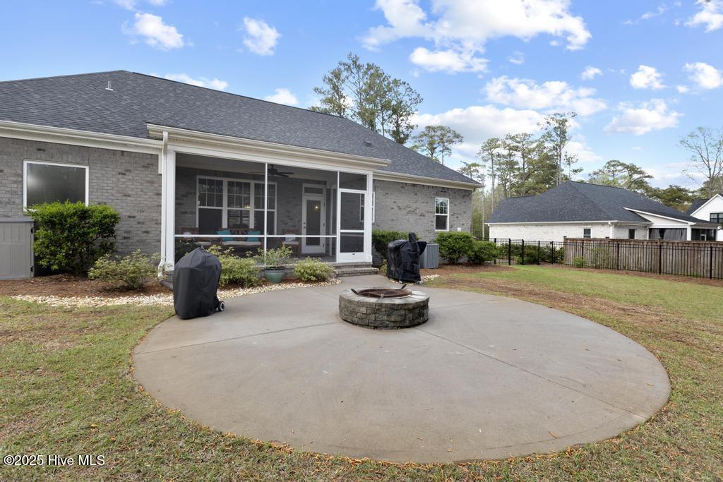 354 Crown Pointe Drive