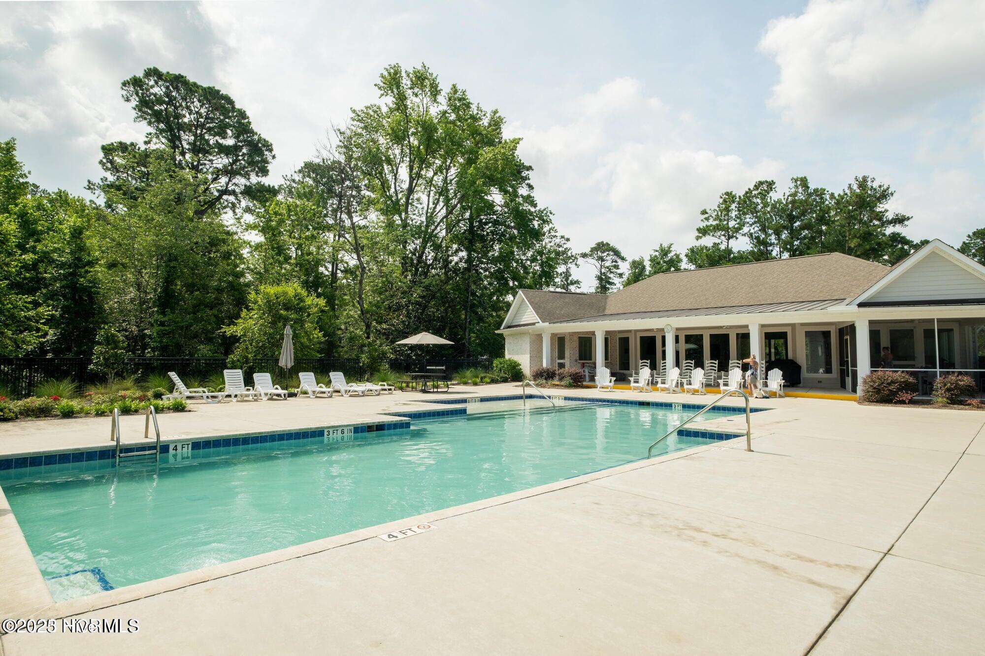 354 Crown Pointe Drive