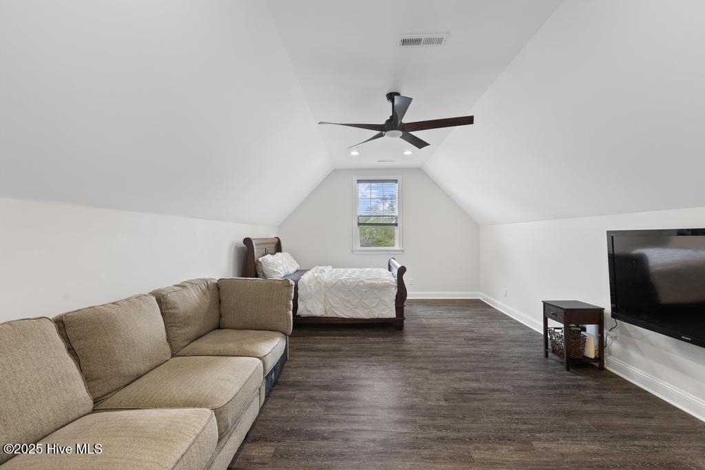 354 Crown Pointe Drive