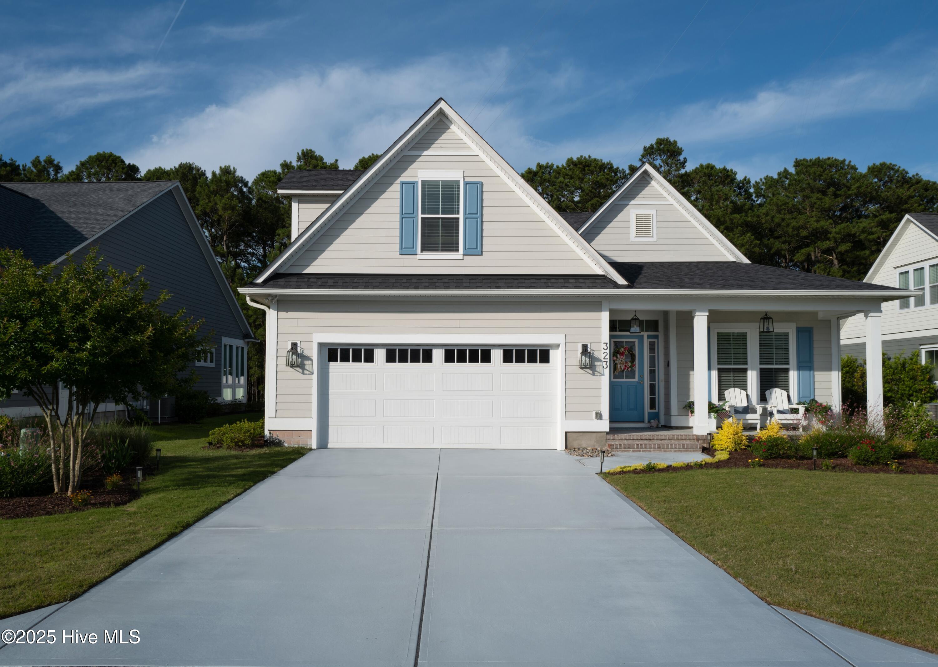 323 Lightning Bug Lane