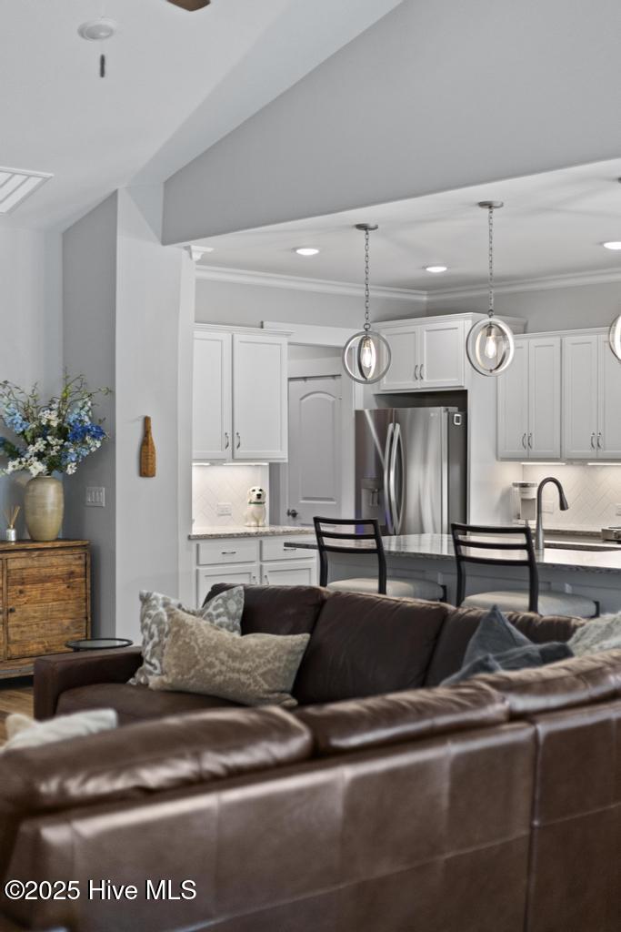 323 Lightning Bug Lane