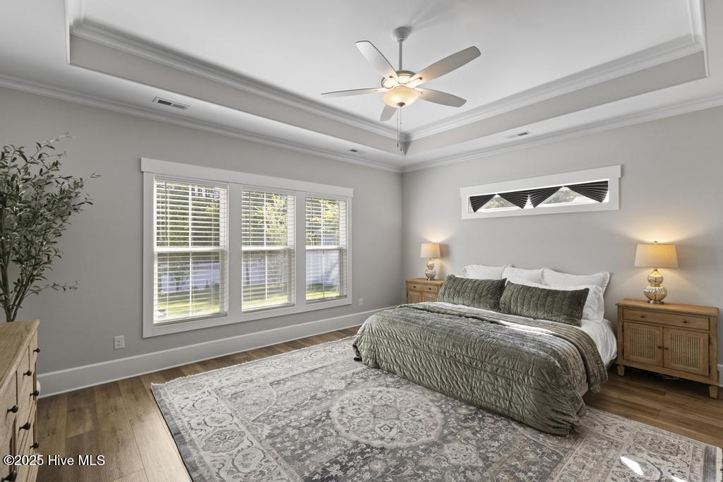 323 Lightning Bug Lane