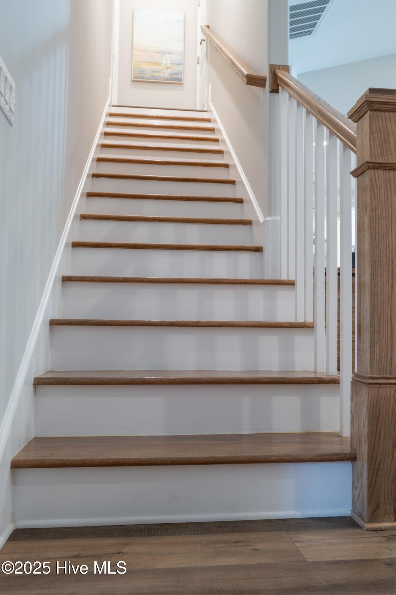 323 Lightning Bug Lane