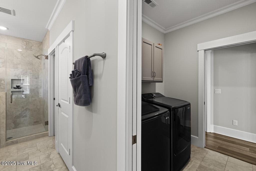 323 Lightning Bug Lane