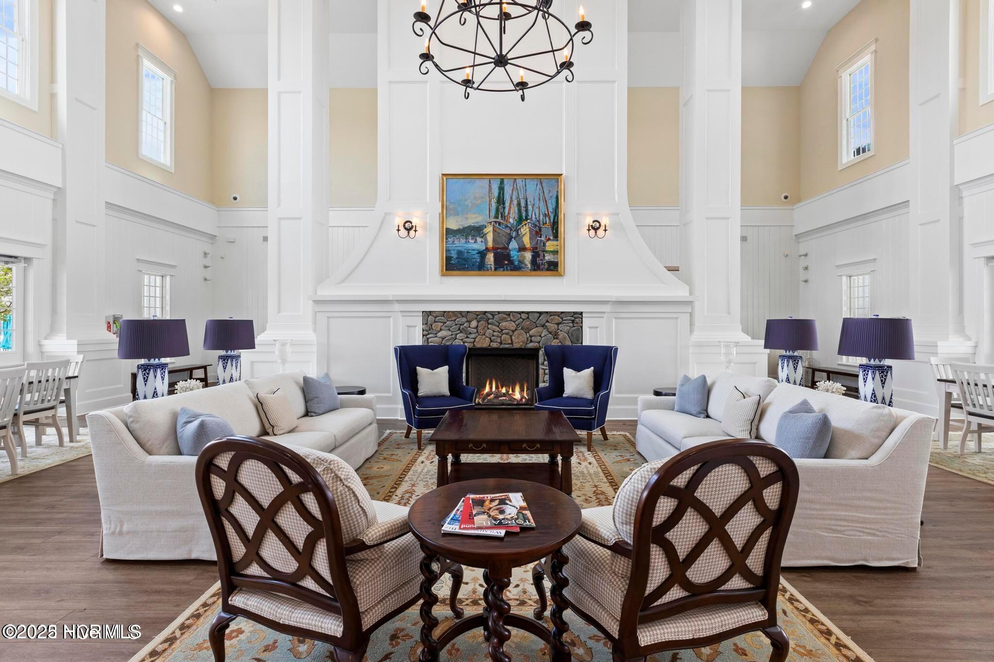 323 Lightning Bug Lane