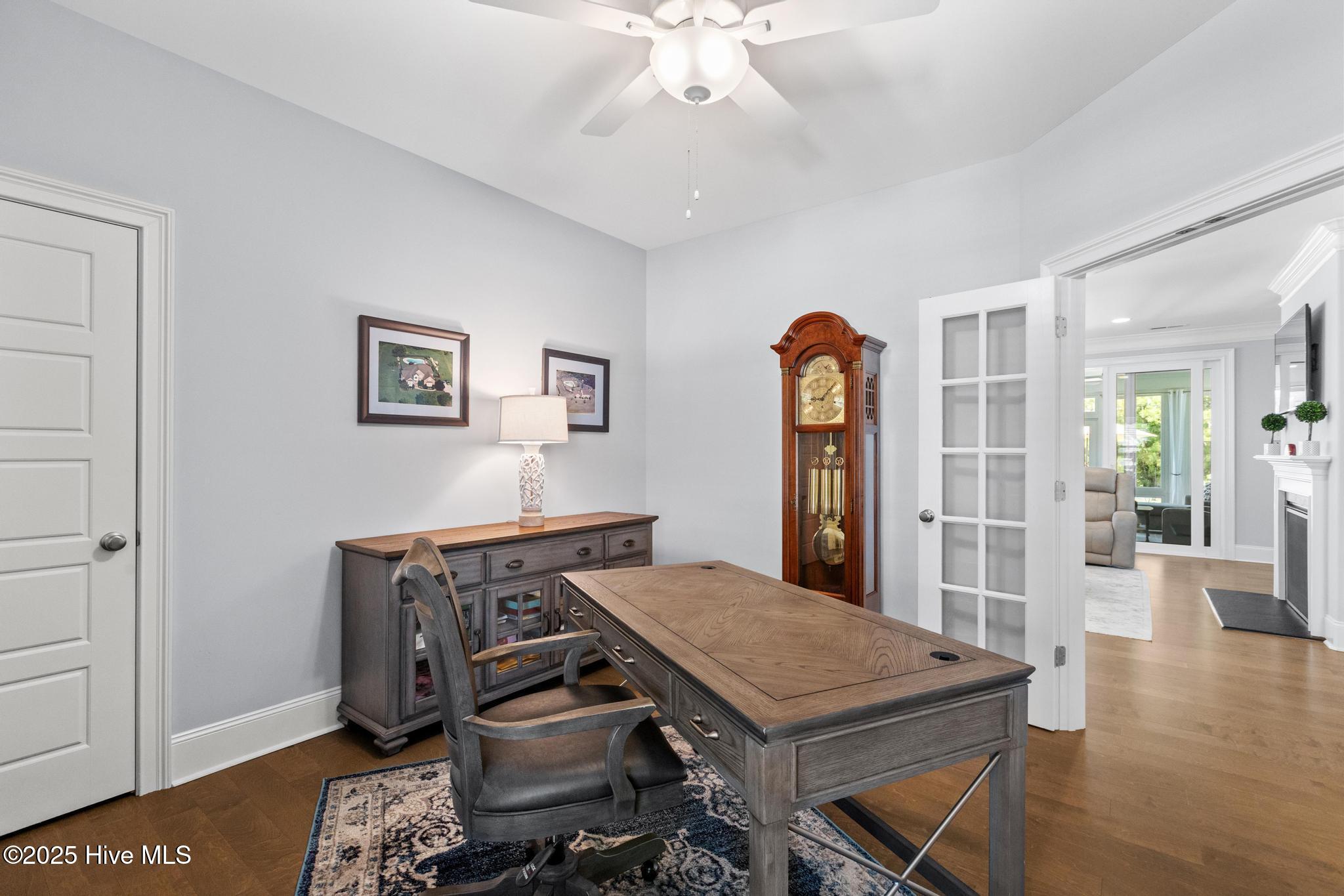 328 Lake Firefly Loop