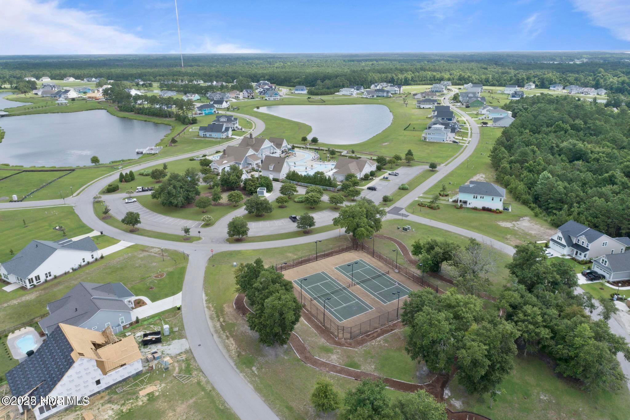 328 Lake Firefly Loop